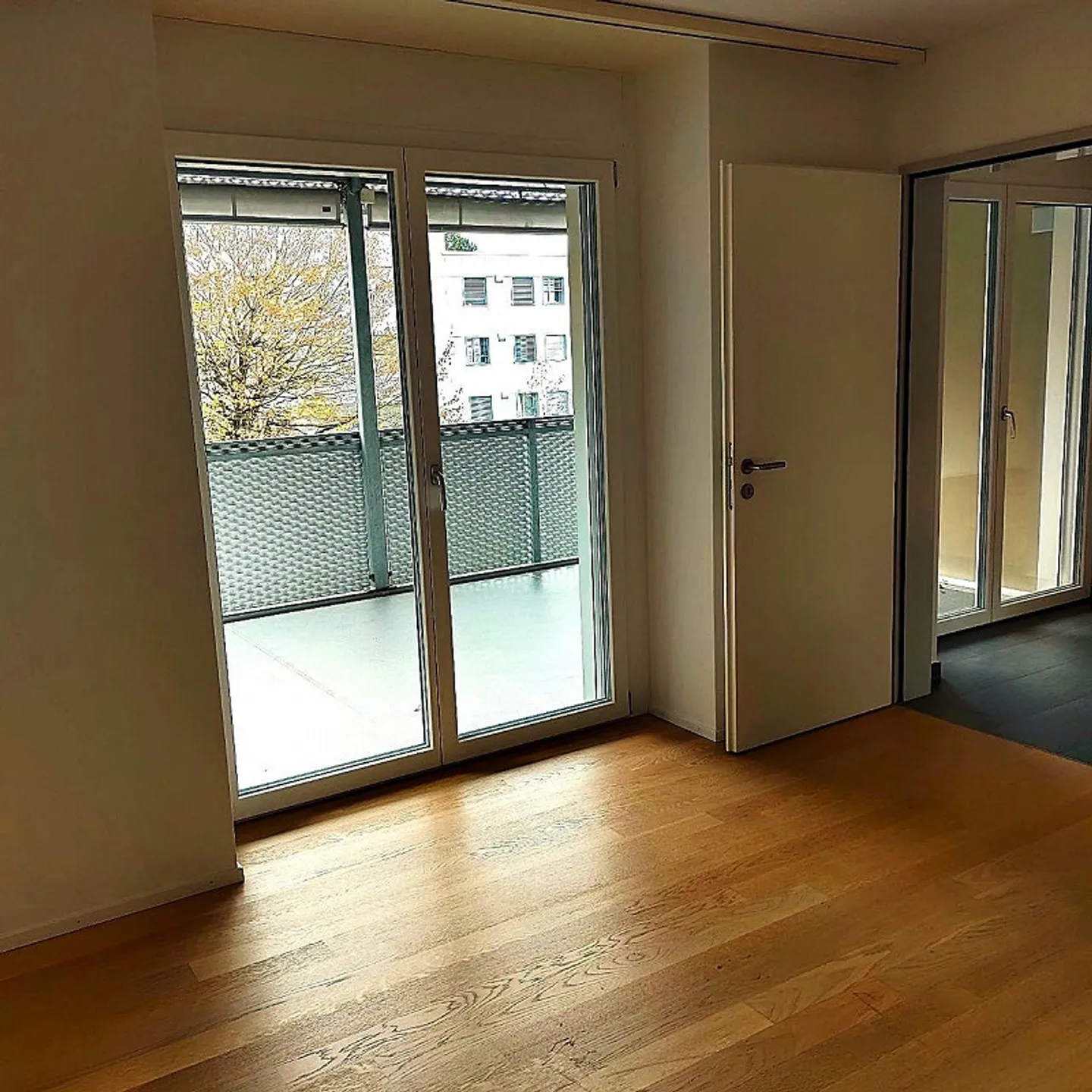 2.5-room apartment with high standard of development - Photo 5 of 6