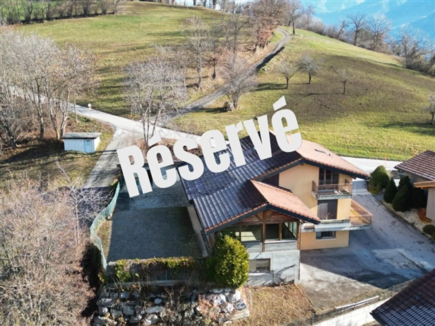 Villa spaziosa con 7,5 camere di 200 m² di superficie netta su 845 m² a Savièse - Foto 1 di 13