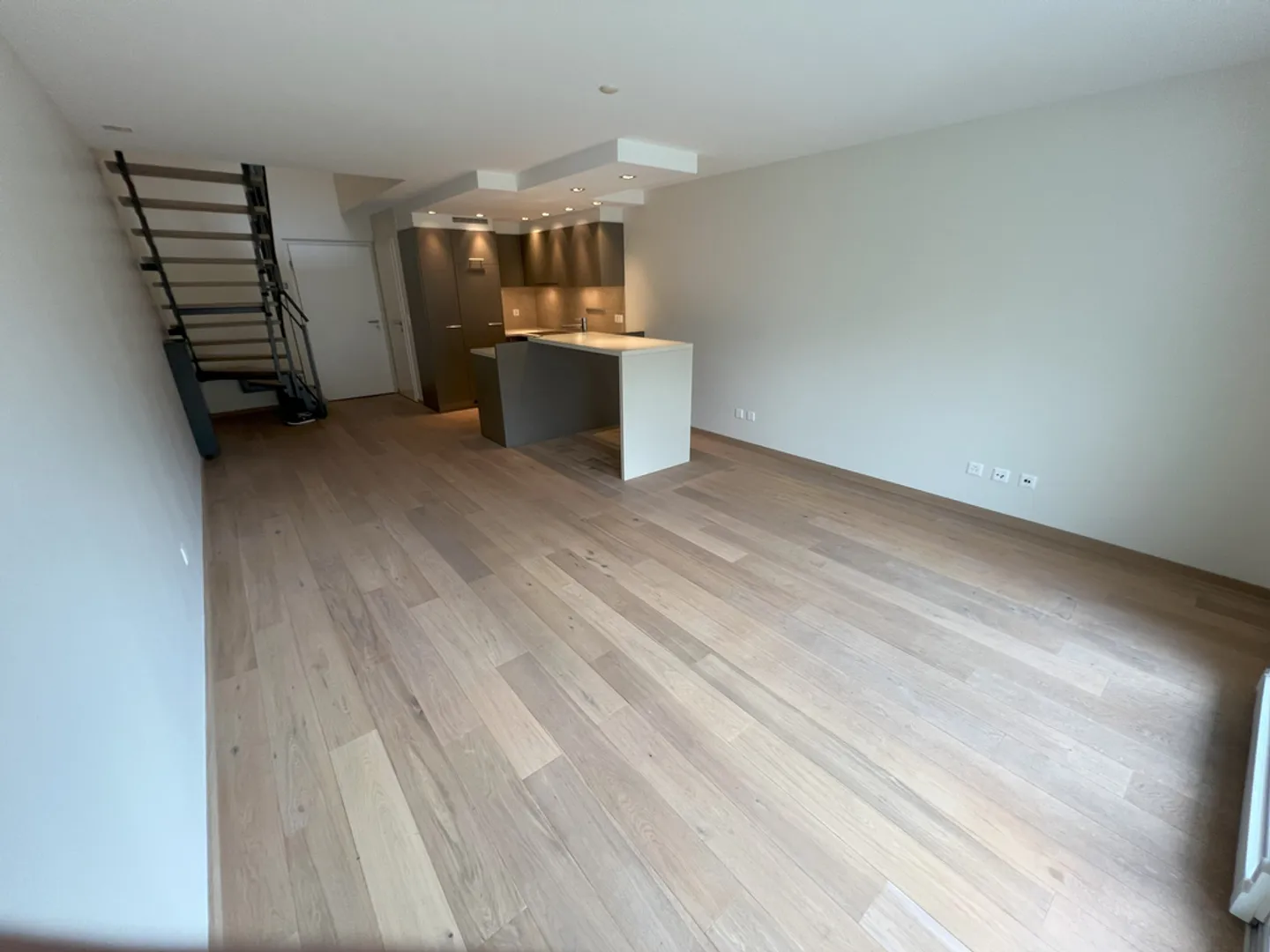 Superbe Duplex hell mit 2.5 Zimmern in Belmont-s/Lausanne - Foto 3 von 11