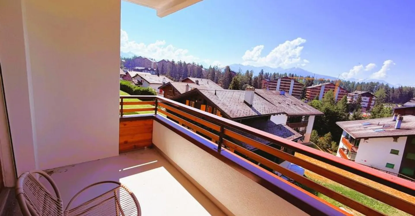 Appartement rénové avec vue imprenable - Photo 17 sur 19