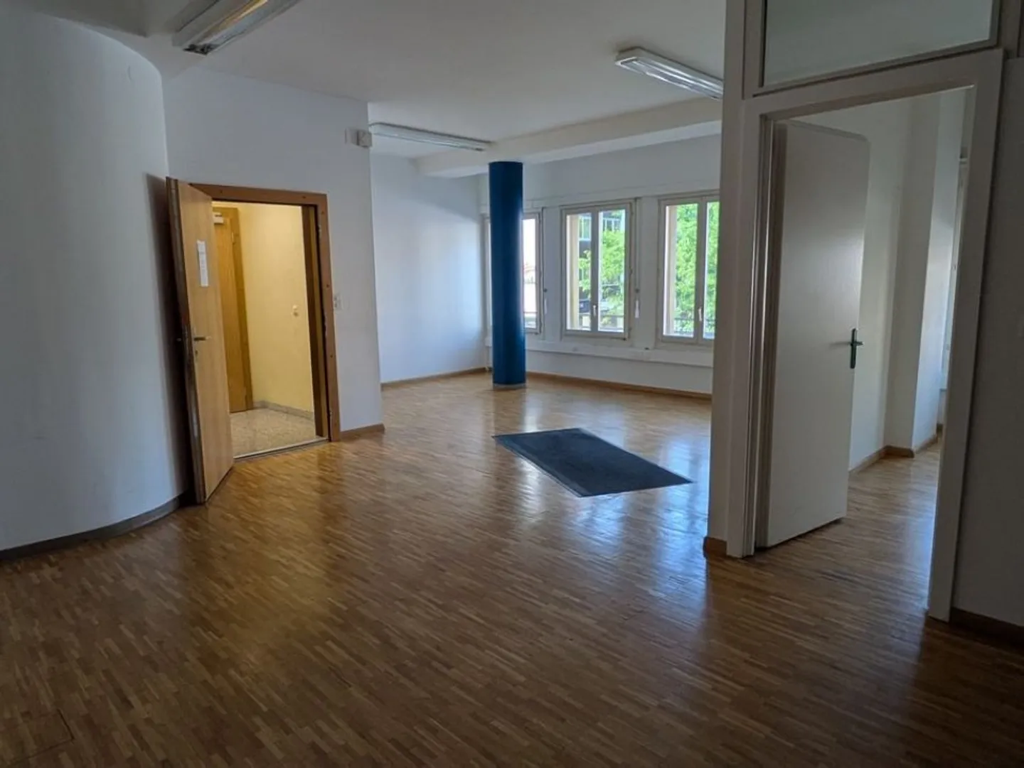 Büro - Foto 2 von 10