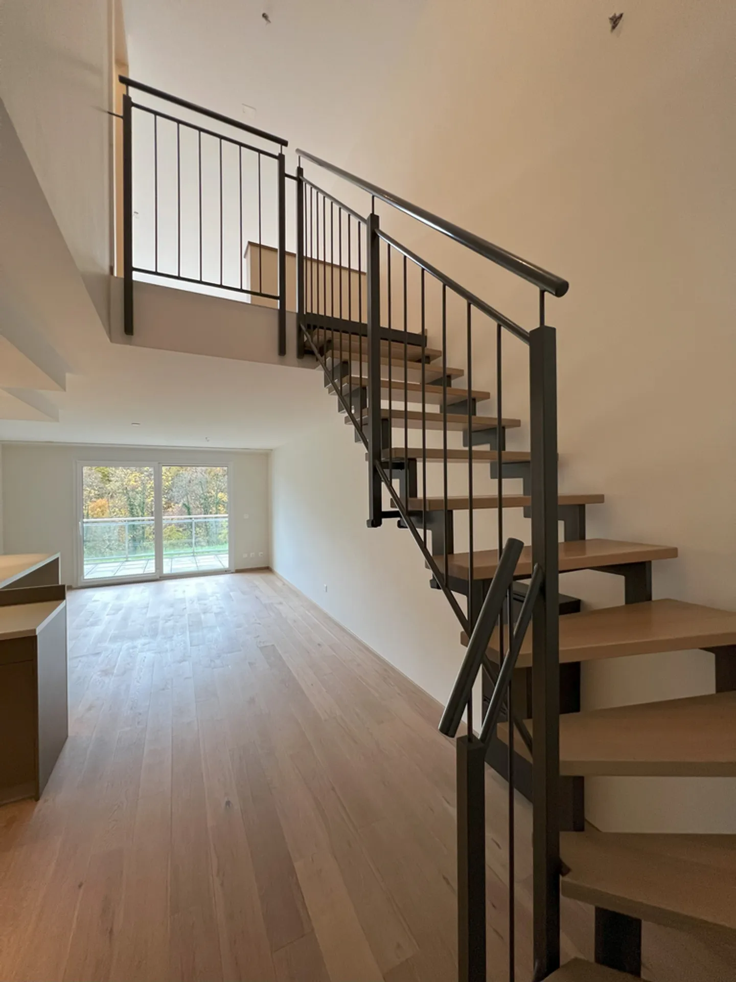 Superbe Duplex hell mit 2.5 Zimmern in Belmont-s/Lausanne - Foto 6 von 11