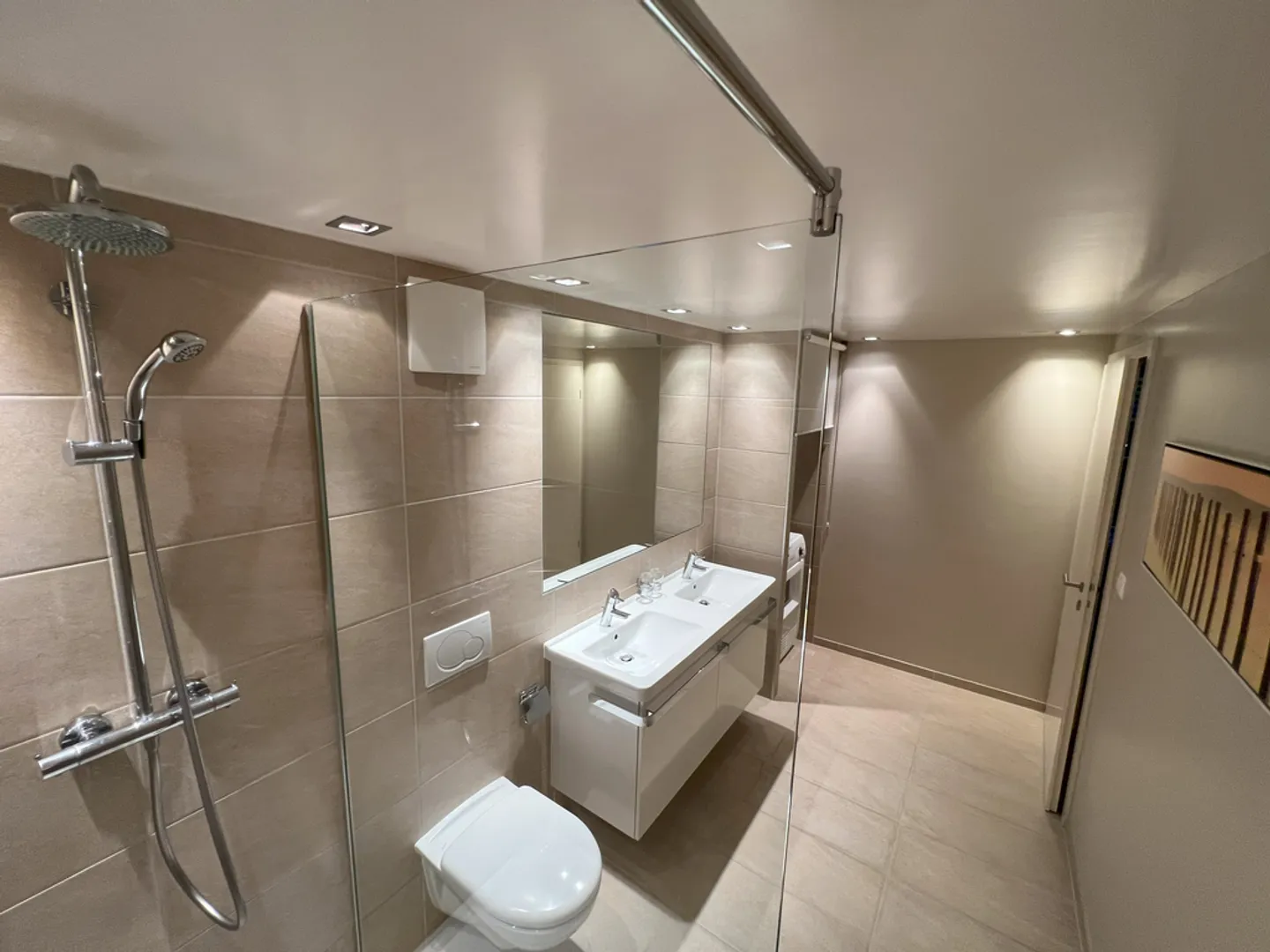 Superbe Duplex hell mit 2.5 Zimmern in Belmont-s/Lausanne - Foto 10 von 11