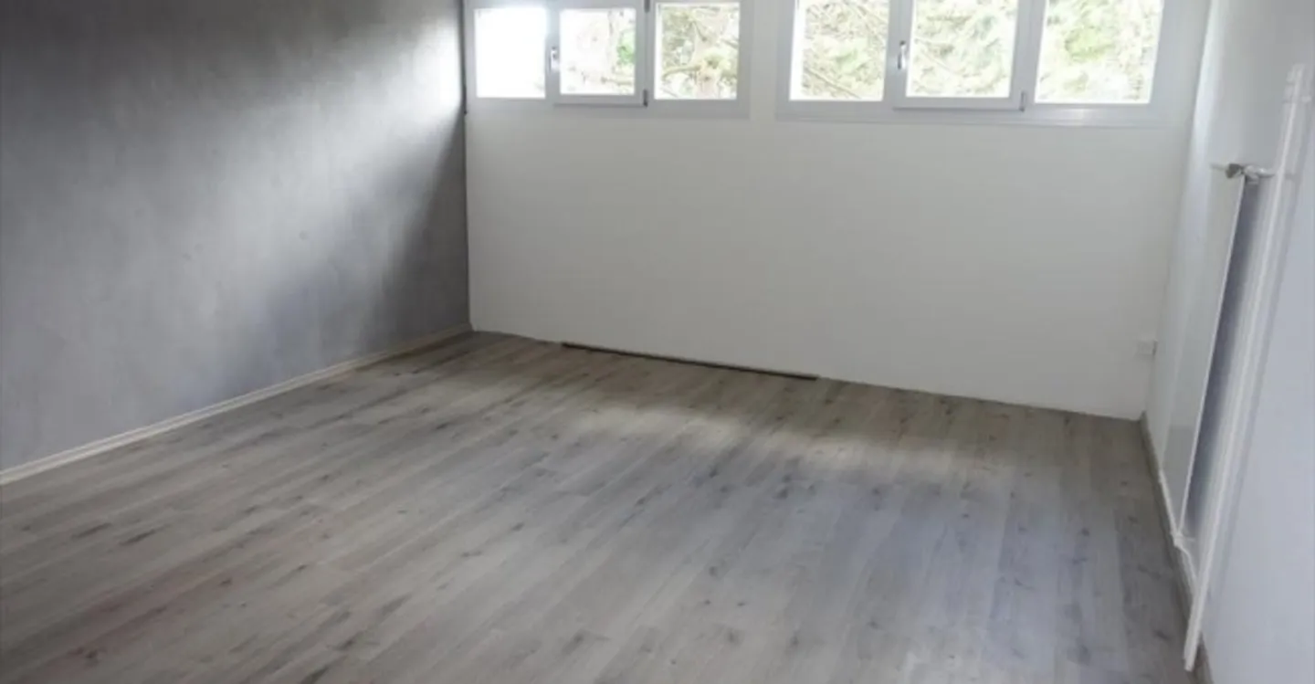 Spazio Commerciale al Piano Terra - Foto 3 di 3