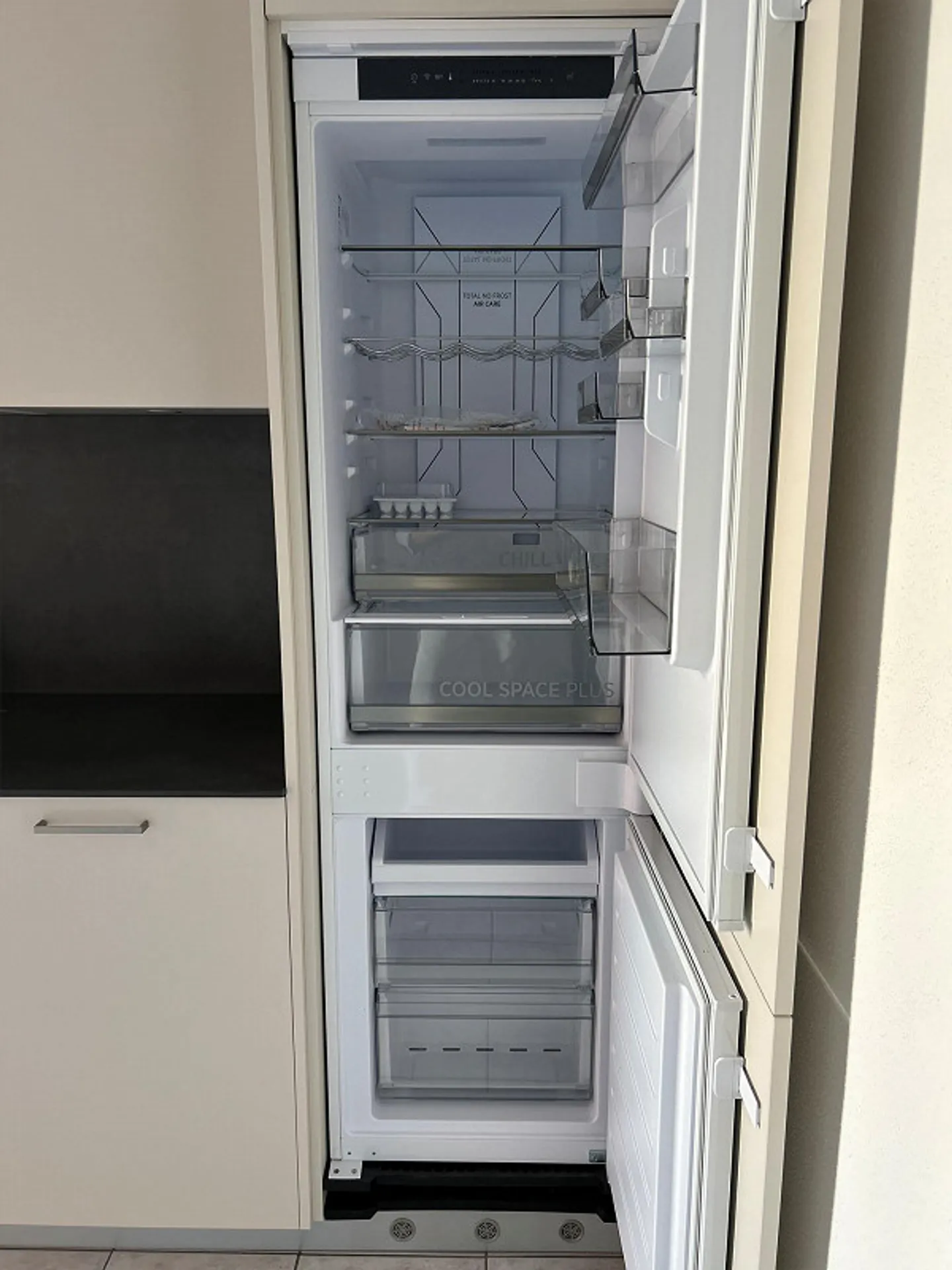 Renovated apartment with large balcony - Photo 11 of 11