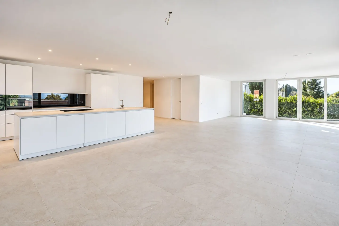 Vivere esclusivo con vista sul lago - Ampio appartamento di 4,5 locali - Foto 3 di 18