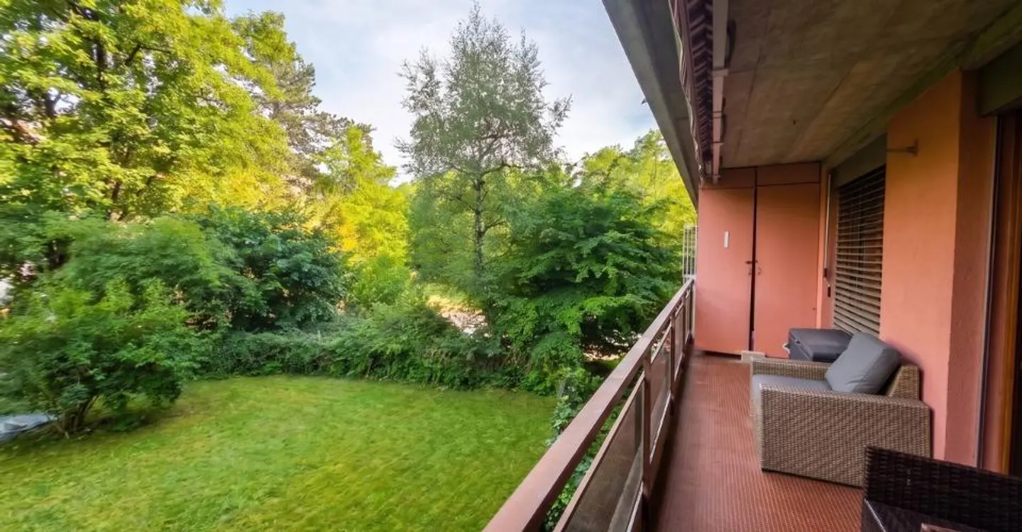 Charming House by the River - Photo 6 of 6