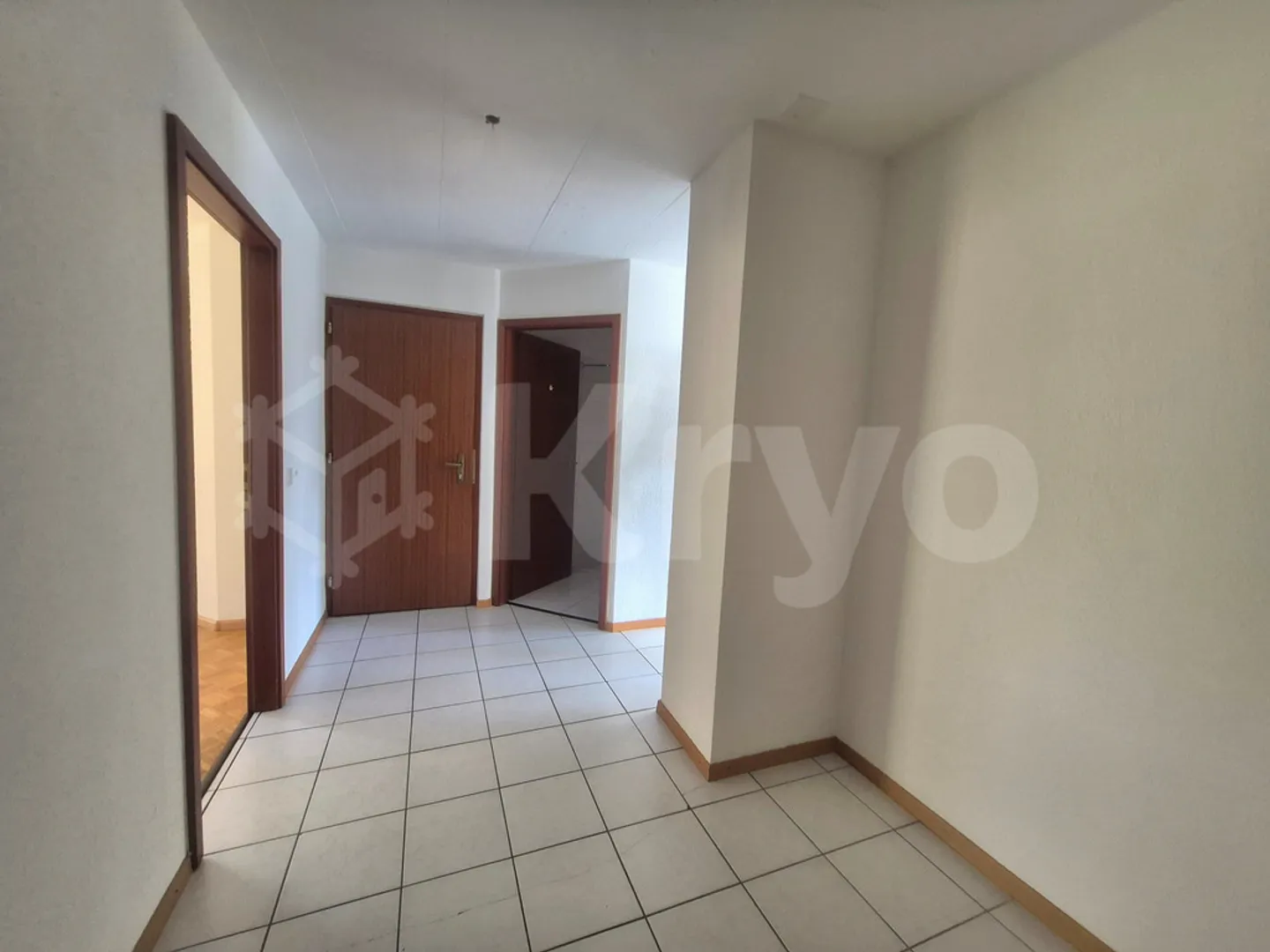 GRANOIS/SAVIESE - APPARTEMENT 4.5 PIÈCES AU REZ-DE-CHAUSSÉE AVEC TERRASSE - Photo 8 sur 12