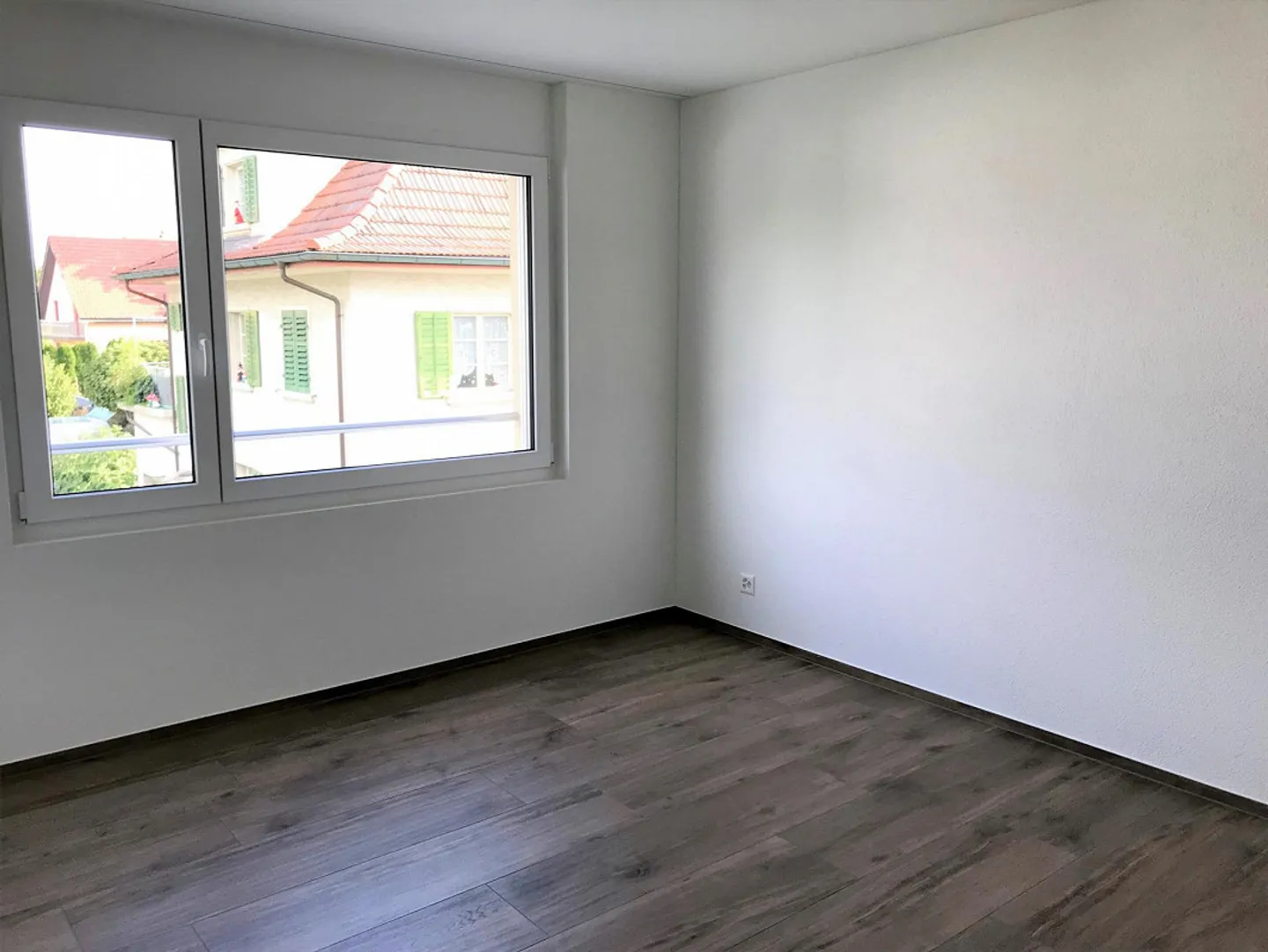 Moderne 3.5-Zimmer Wohnung - Foto 3 von 6