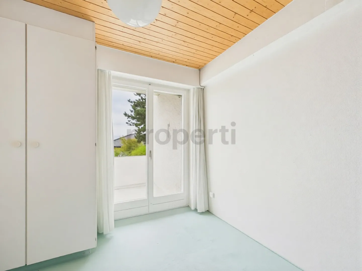 Charmantes Familienhaus mit Garten - Foto 7 von 12