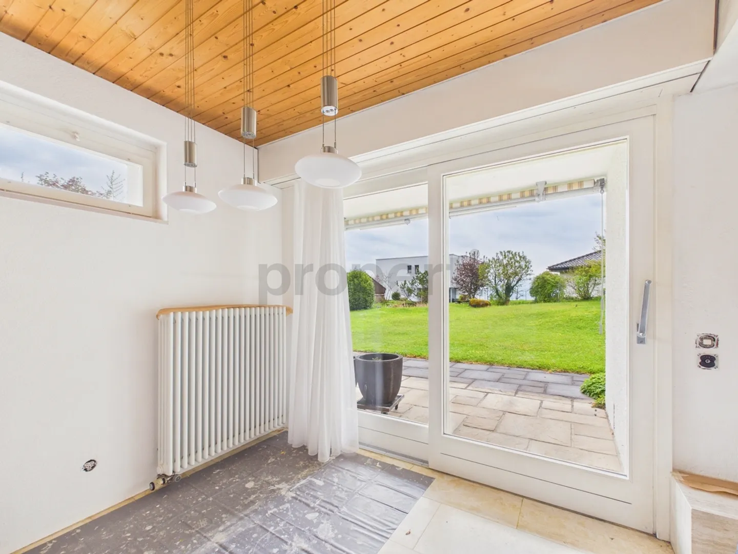 Charmantes Familienhaus mit Garten - Foto 9 von 12