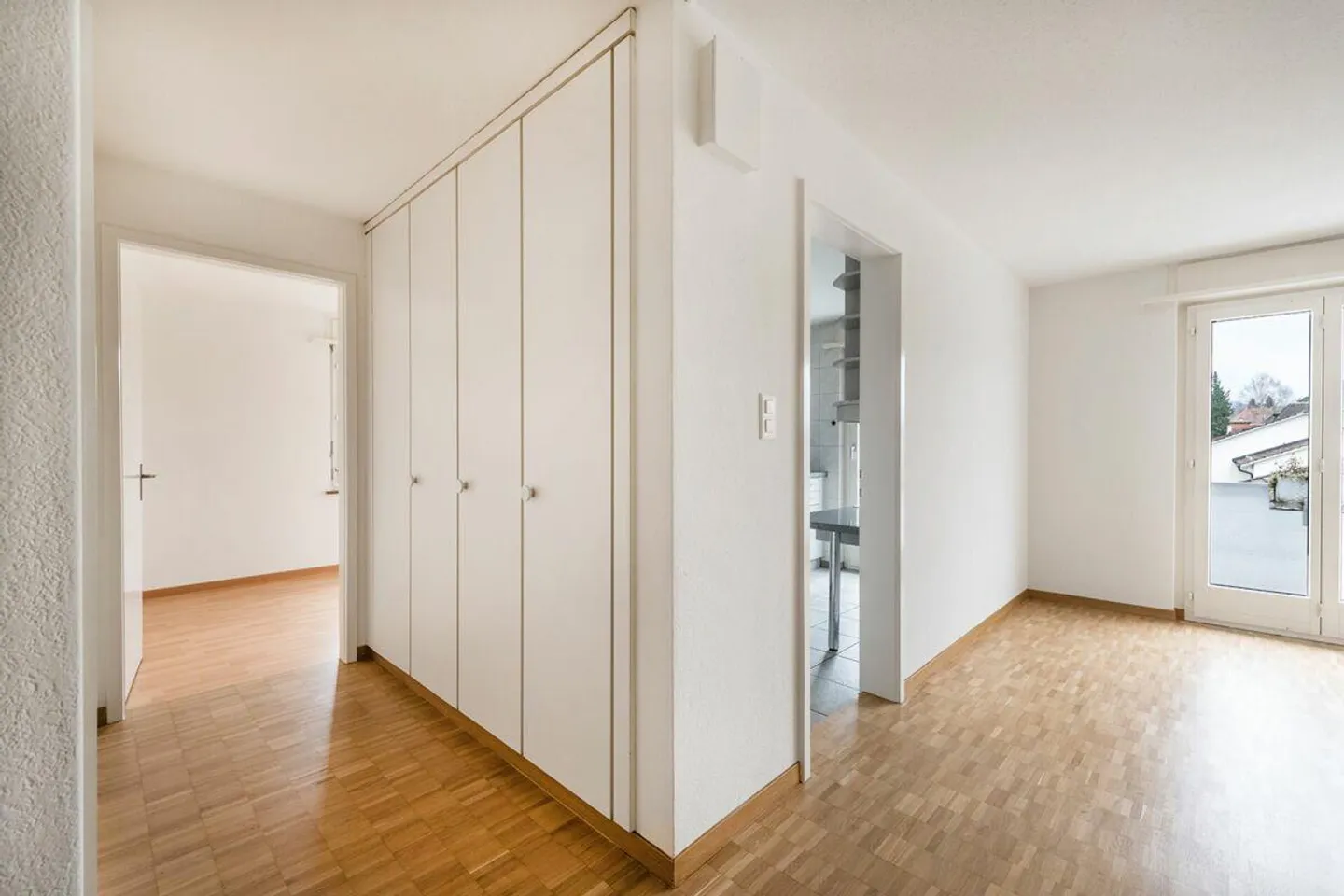 Cozy 3.5 room apartment in a central location in Aadorf. - Photo 3 of 14