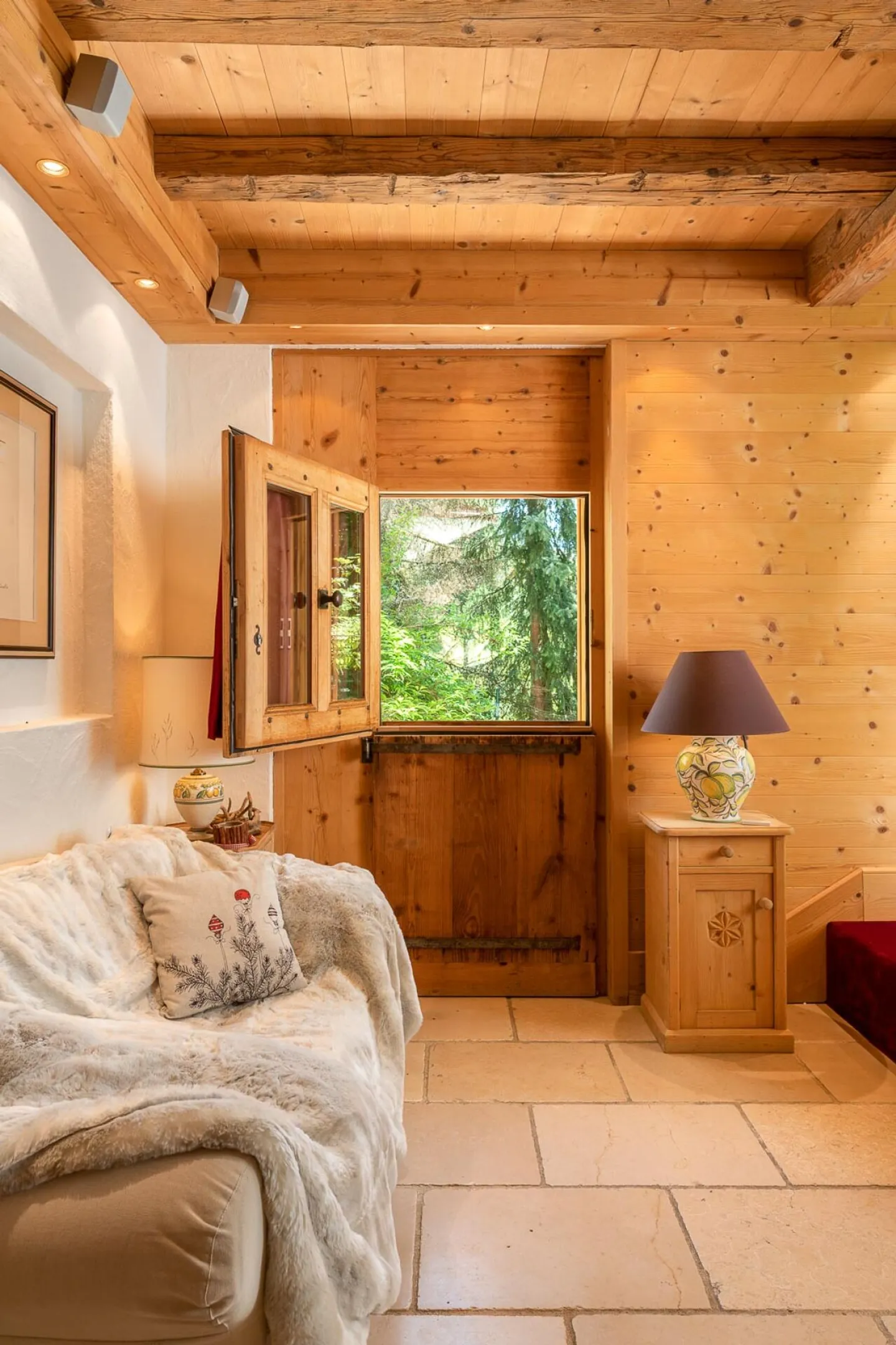 Chalet d'exception au coeur de Villars sur Ollon - Photo 11 of 29