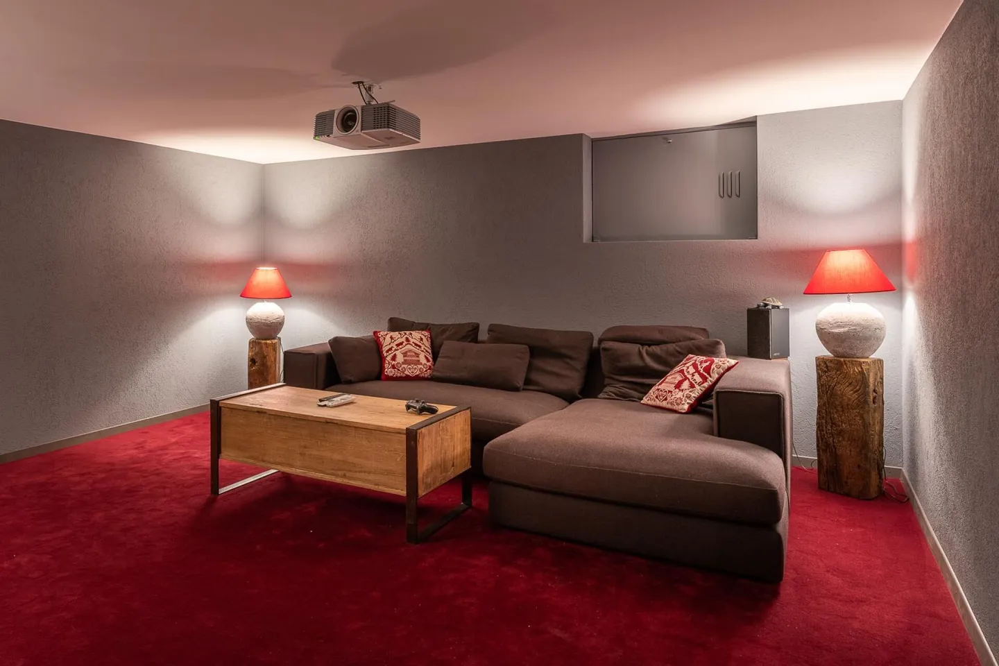 Chalet d'exception au coeur de Villars sur Ollon - Photo 16 of 29