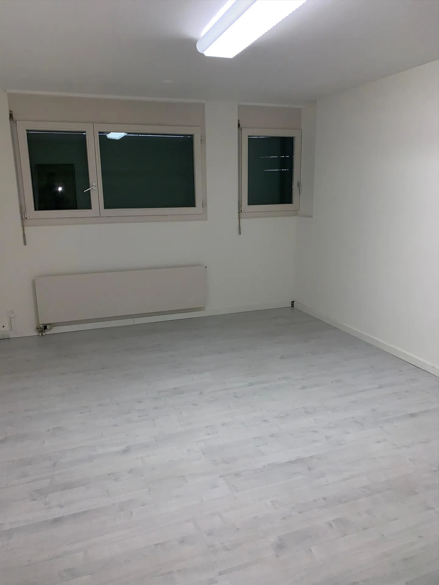 Uffici di 160m2 vicino a Letzipark - Foto 3 di 8