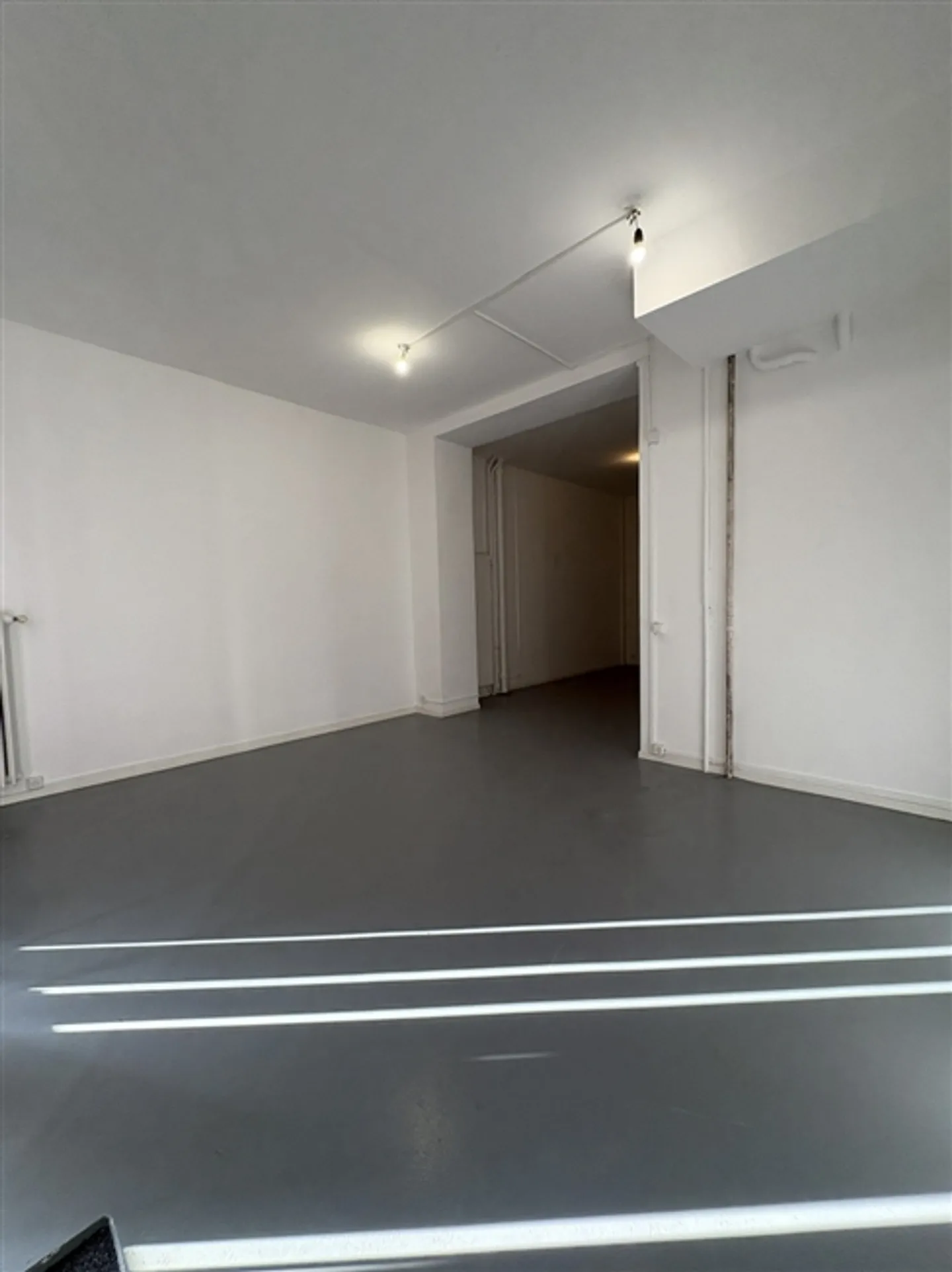 Arcade à louer d'environ 55 m² - Photo 2 sur 5