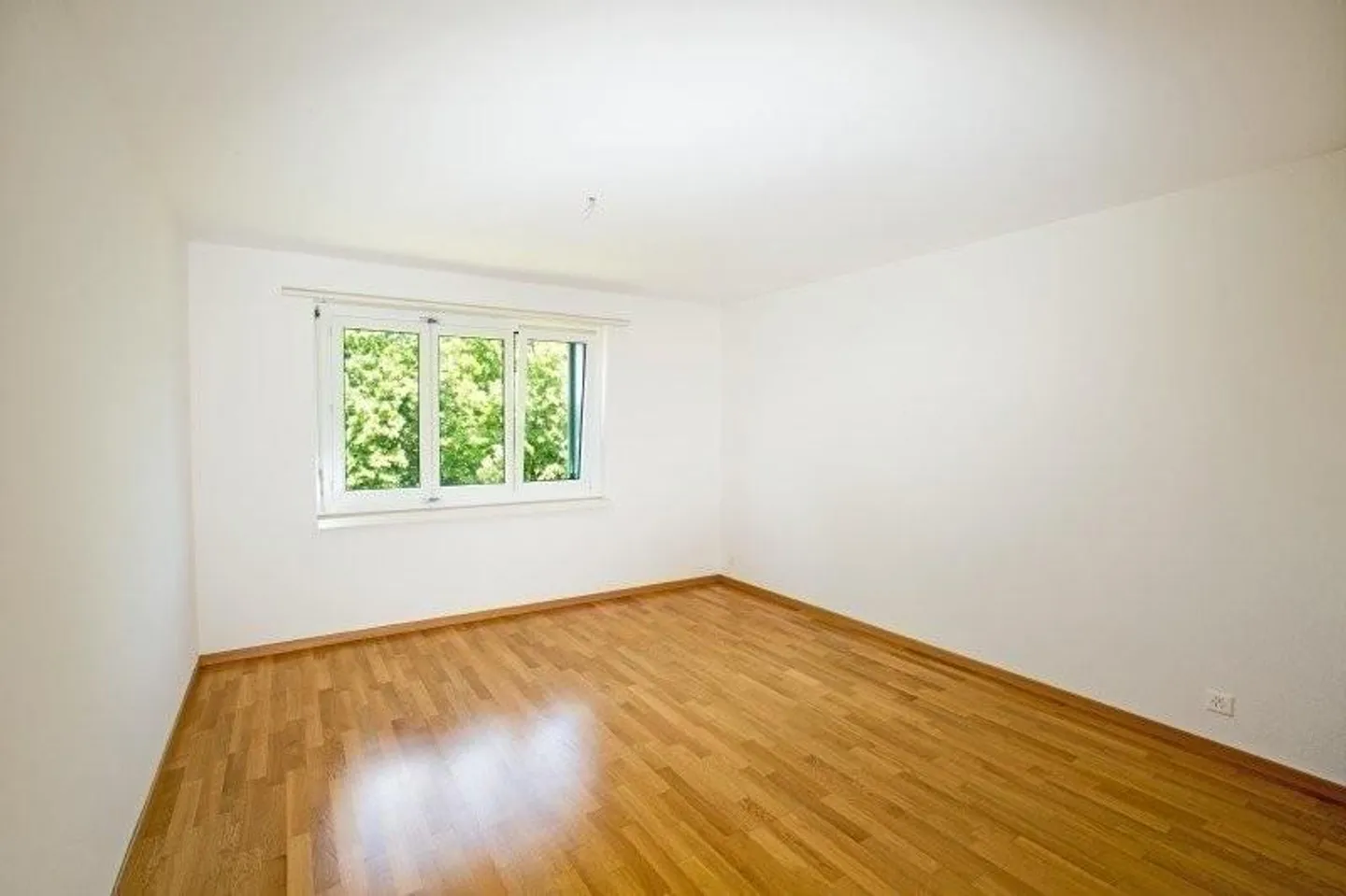 Moderne 3.5-Zimmerwohnung - Foto 4 von 7
