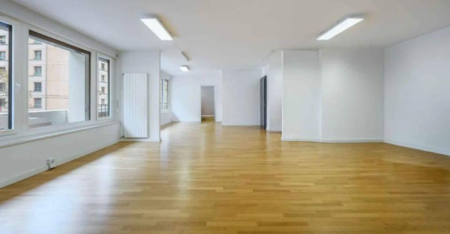 Nationen - Bahnhof - CHF 330.--m2-an - Büros von etwa 183 m² - Foto 3 von 7
