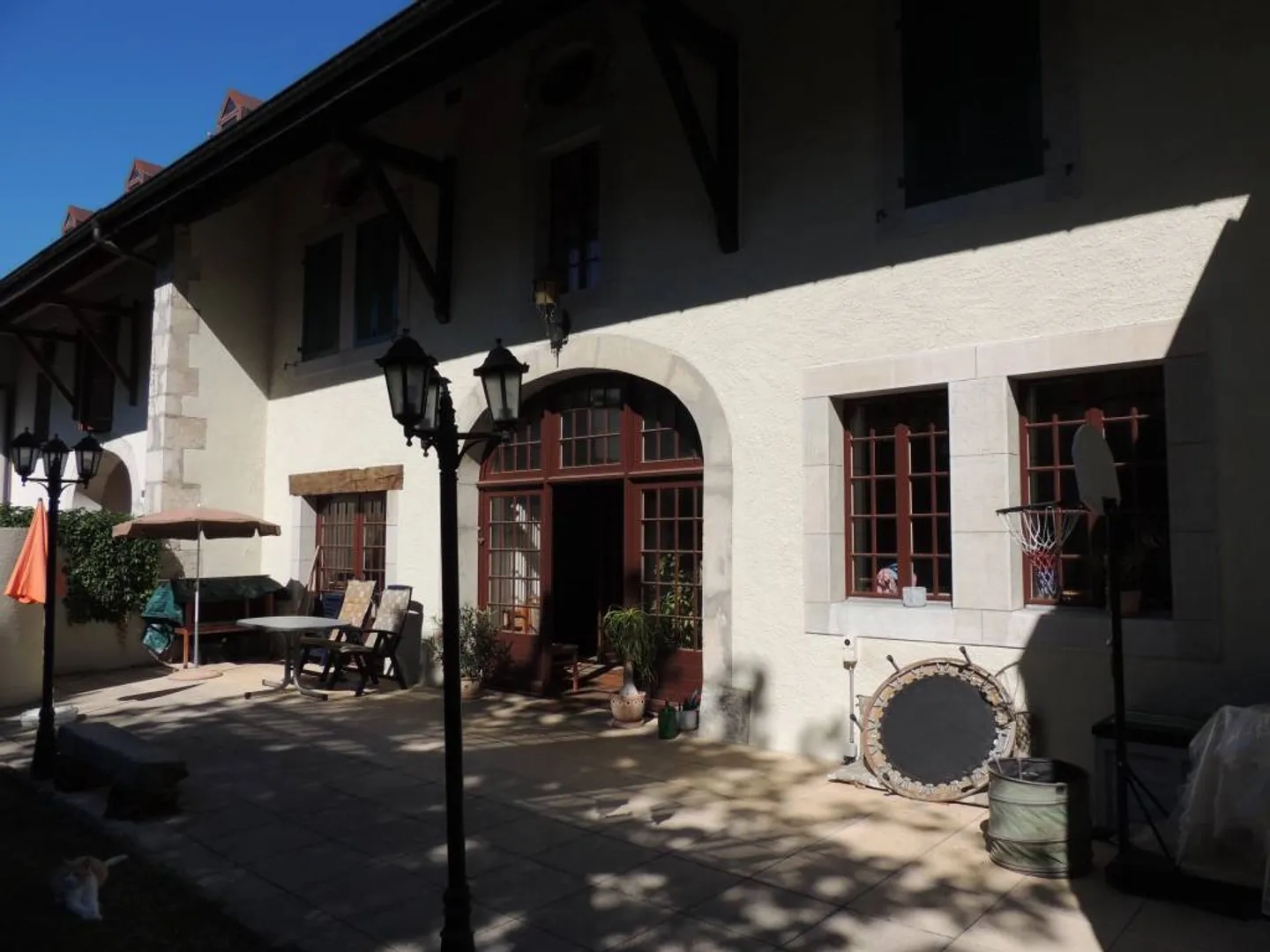 10-Zimmer-Haus - Foto 2 von 8