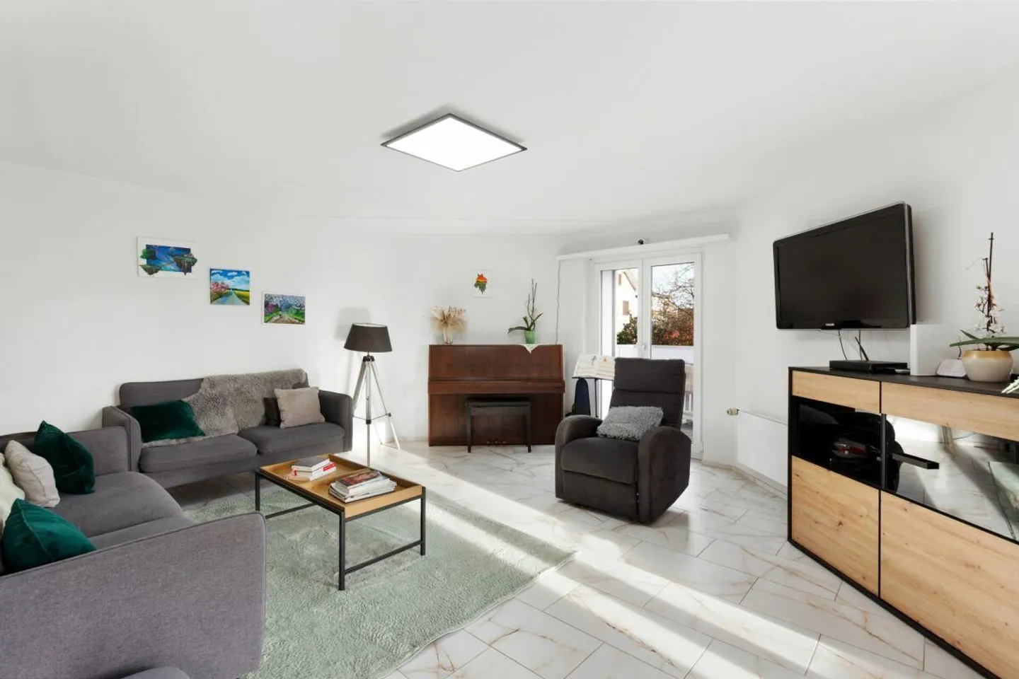 Casa unifamiliare di 7,5 stanze con giardino idilliaco a Weinfelden - Foto 4 di 12