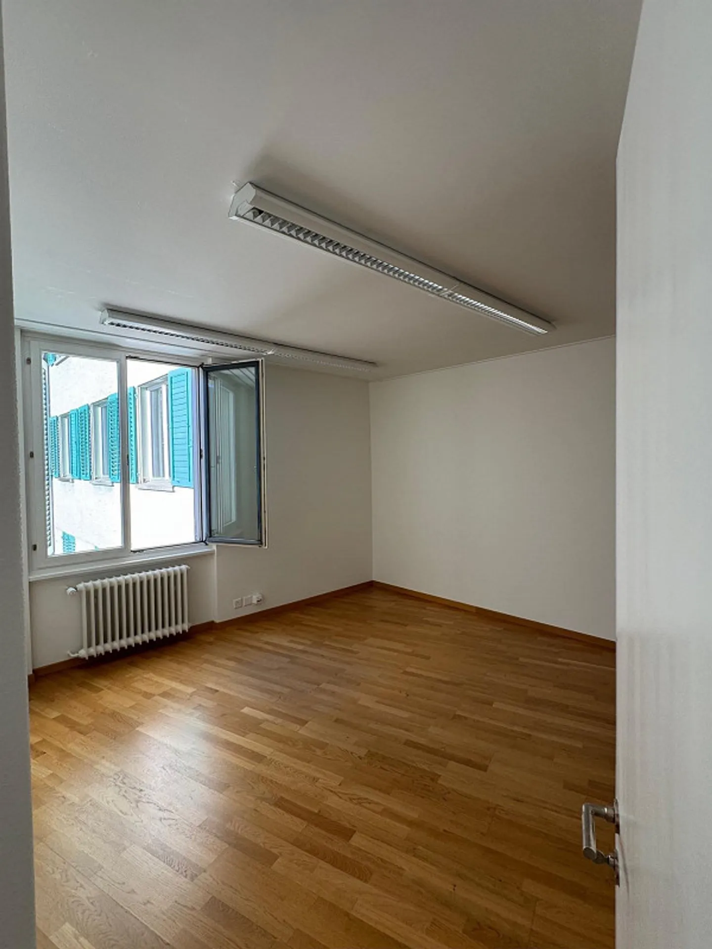 Zentrale Bürofläche in Zug - Foto 6 von 8