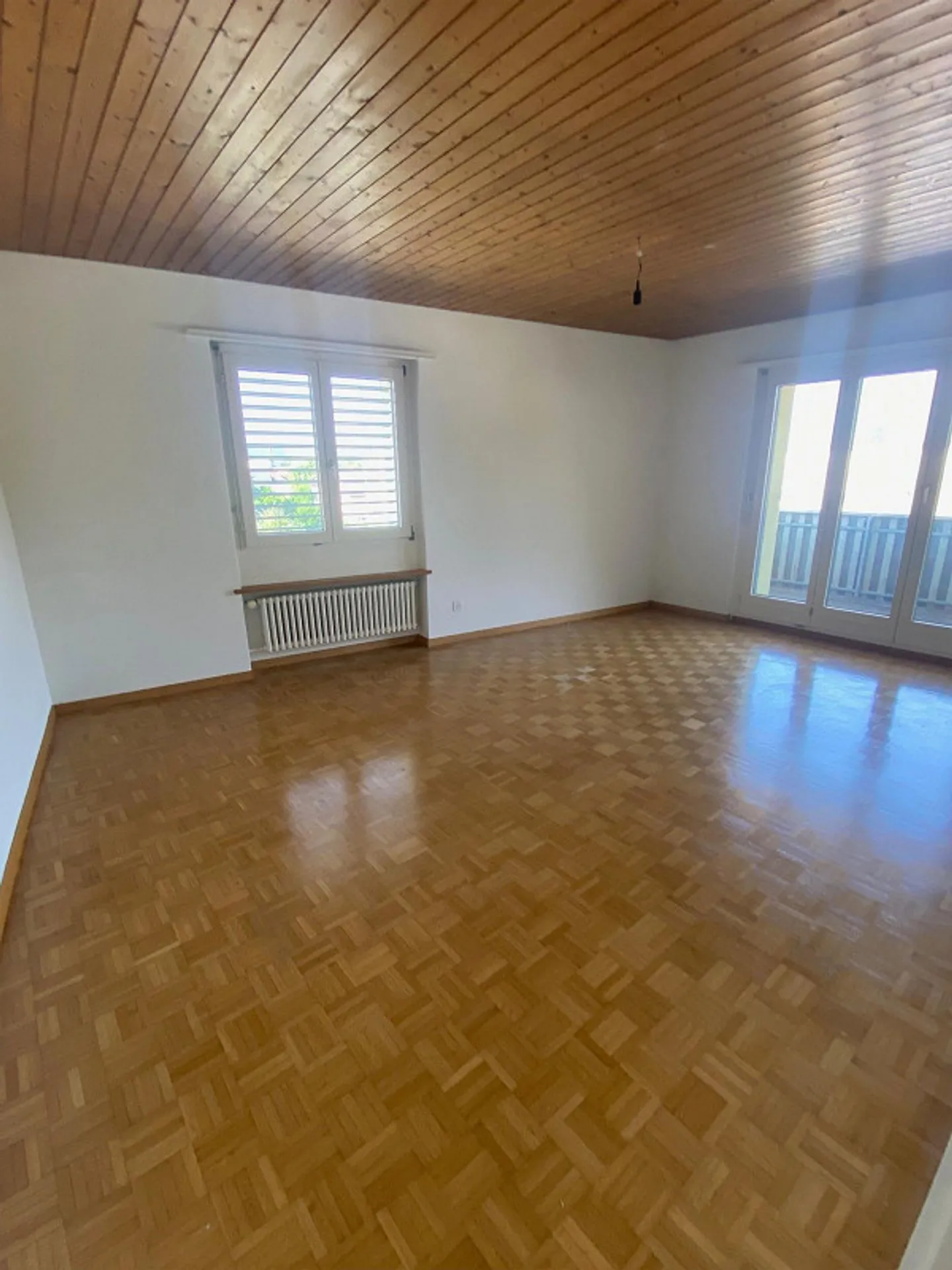 Geräumige Wohnung in Zentrumsnähe - Foto 5 von 9