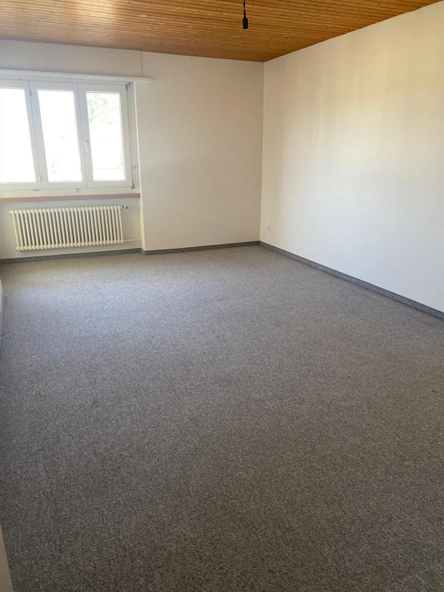 Geräumige Wohnung in Zentrumsnähe - Foto 6 von 9