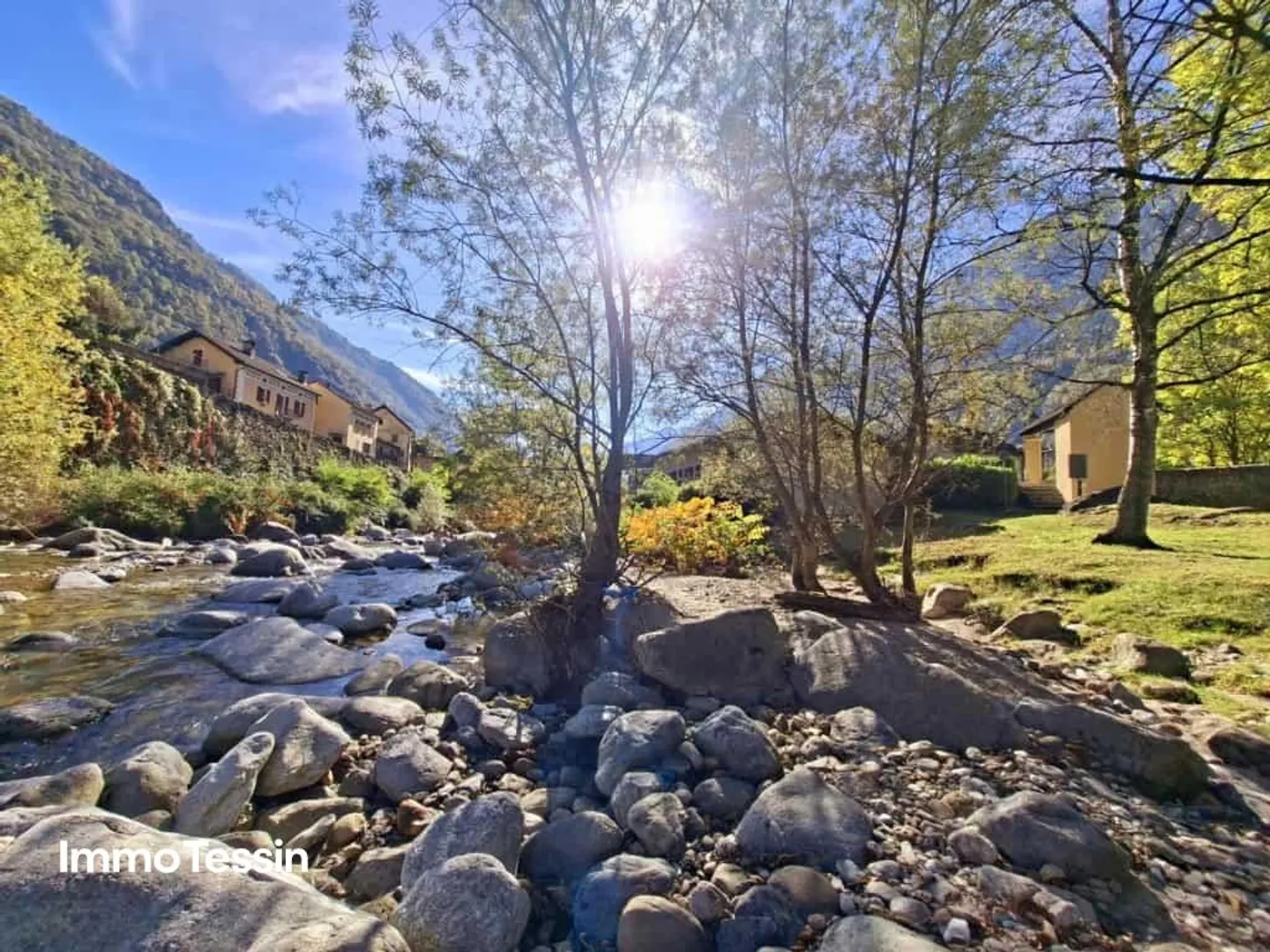 Rarity: House on the Island in Giornico, known as the most beautiful village ... - Photo 2 of 13