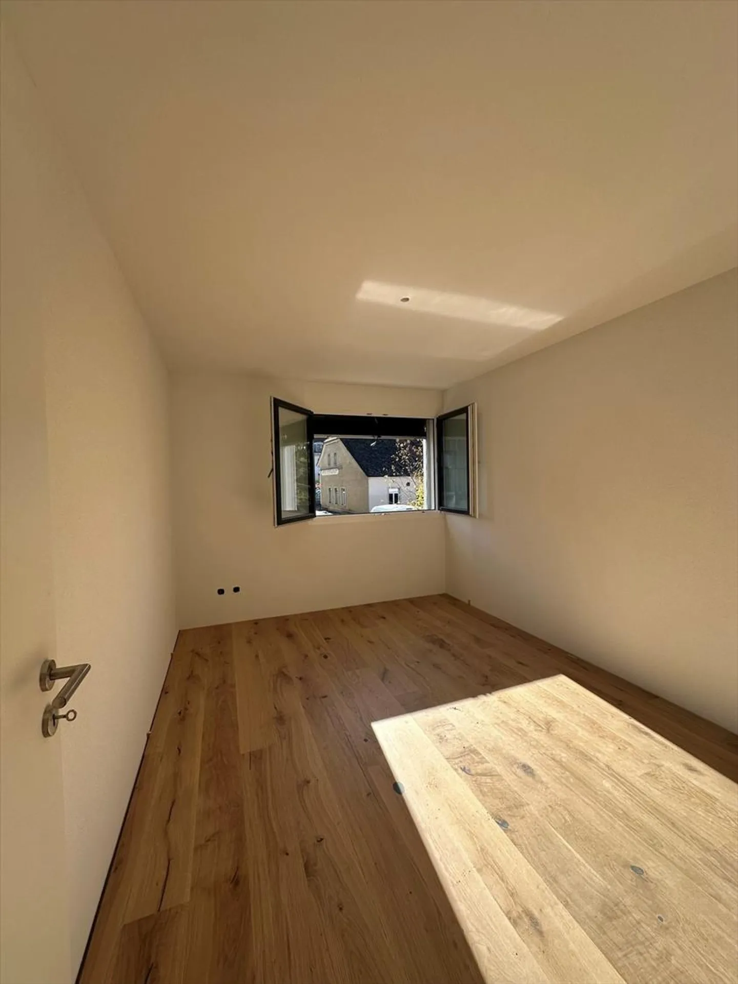 Newly built 3.5 room apartment on the 1st floor - Photo 3 of 7