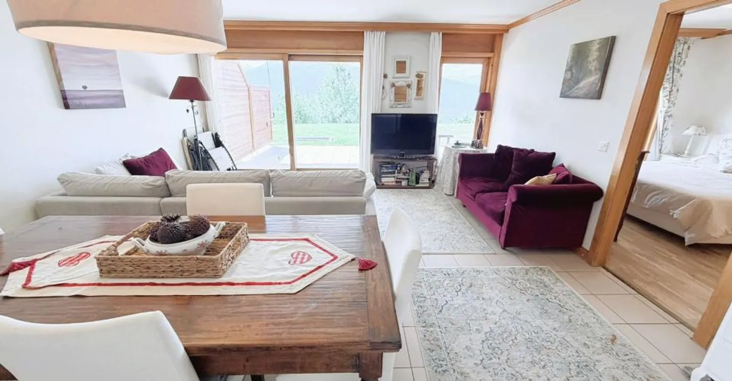 Magnifique appartement de 2.5 pièces - Spacieux et lumineux - Superbe terrasse - Vue exceptionnelle - Emplacement calme - Photo 1 sur 16