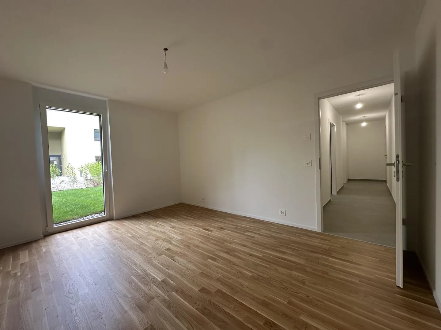Appartement Moderne avec Jardin - Photo 7 sur 20