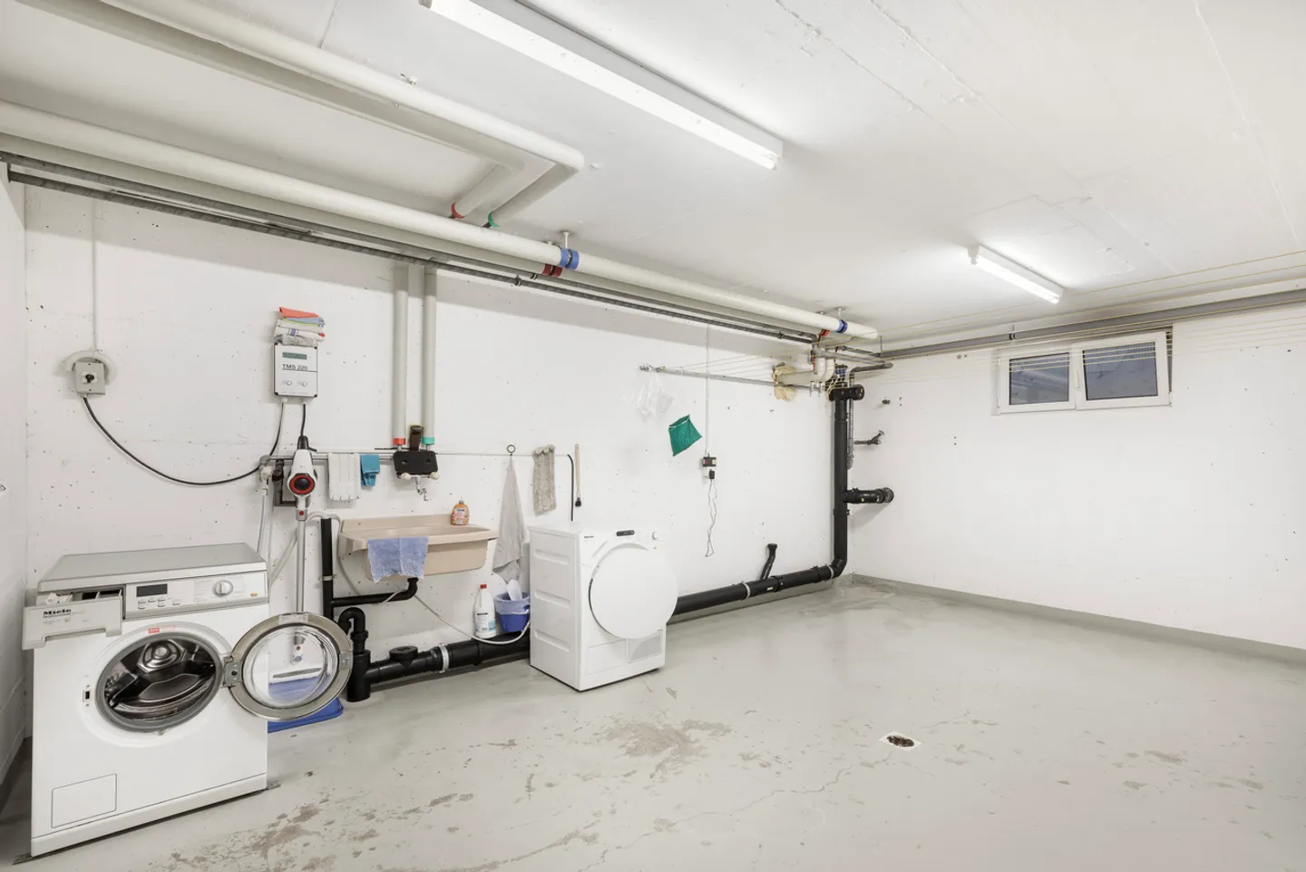 2 excellent yield properties - 3.5 room apartments - Photo 12 of 13