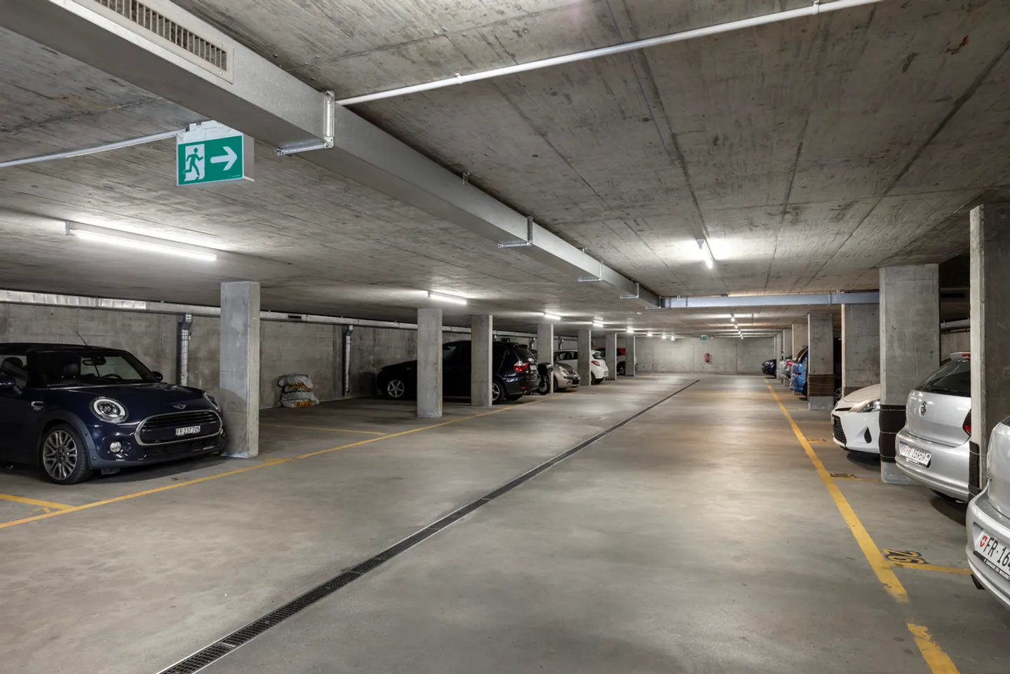 2 excellent yield properties - 3.5 room apartments - Photo 13 of 13