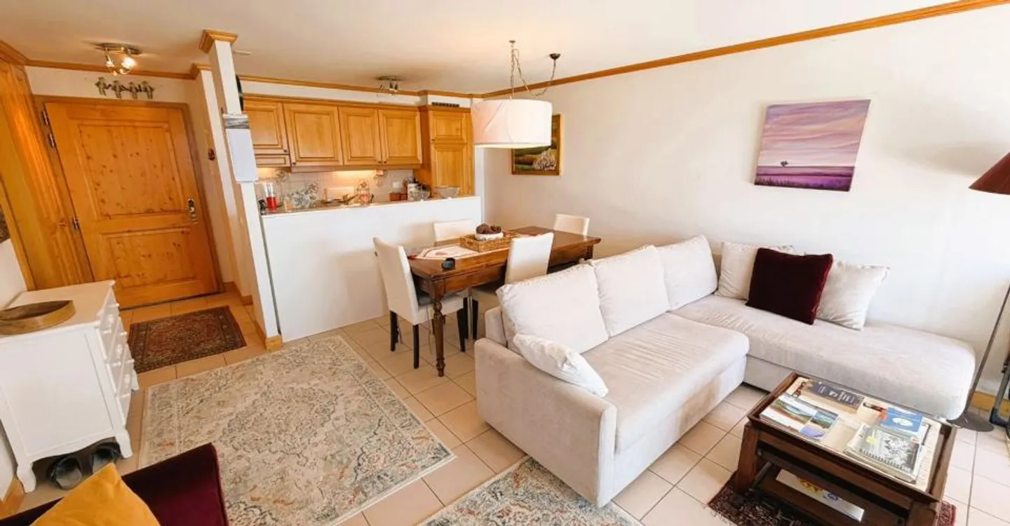 Magnifique appartement de 2.5 pièces - Spacieux et lumineux - Superbe terrasse - Vue exceptionnelle - Emplacement calme - Photo 5 sur 16