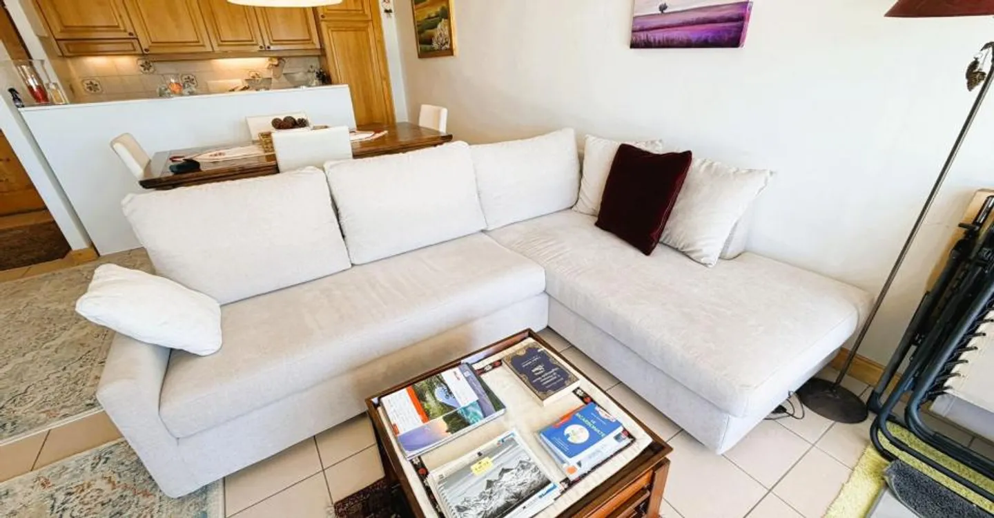 Magnifique appartement de 2.5 pièces - Spacieux et lumineux - Superbe terrasse - Vue exceptionnelle - Emplacement calme - Photo 6 sur 16