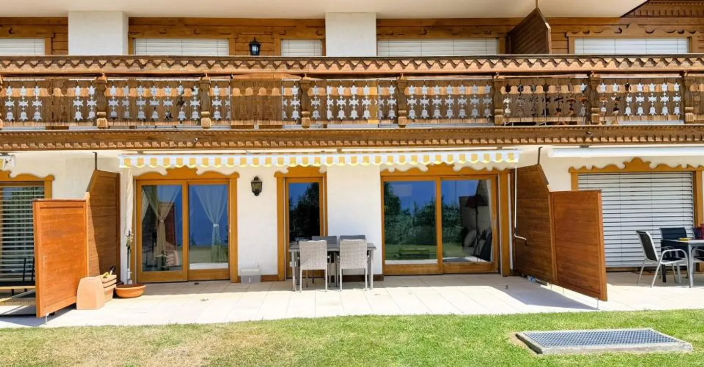 Magnifique appartement de 2.5 pièces - Spacieux et lumineux - Superbe terrasse - Vue exceptionnelle - Emplacement calme - Photo 14 sur 16