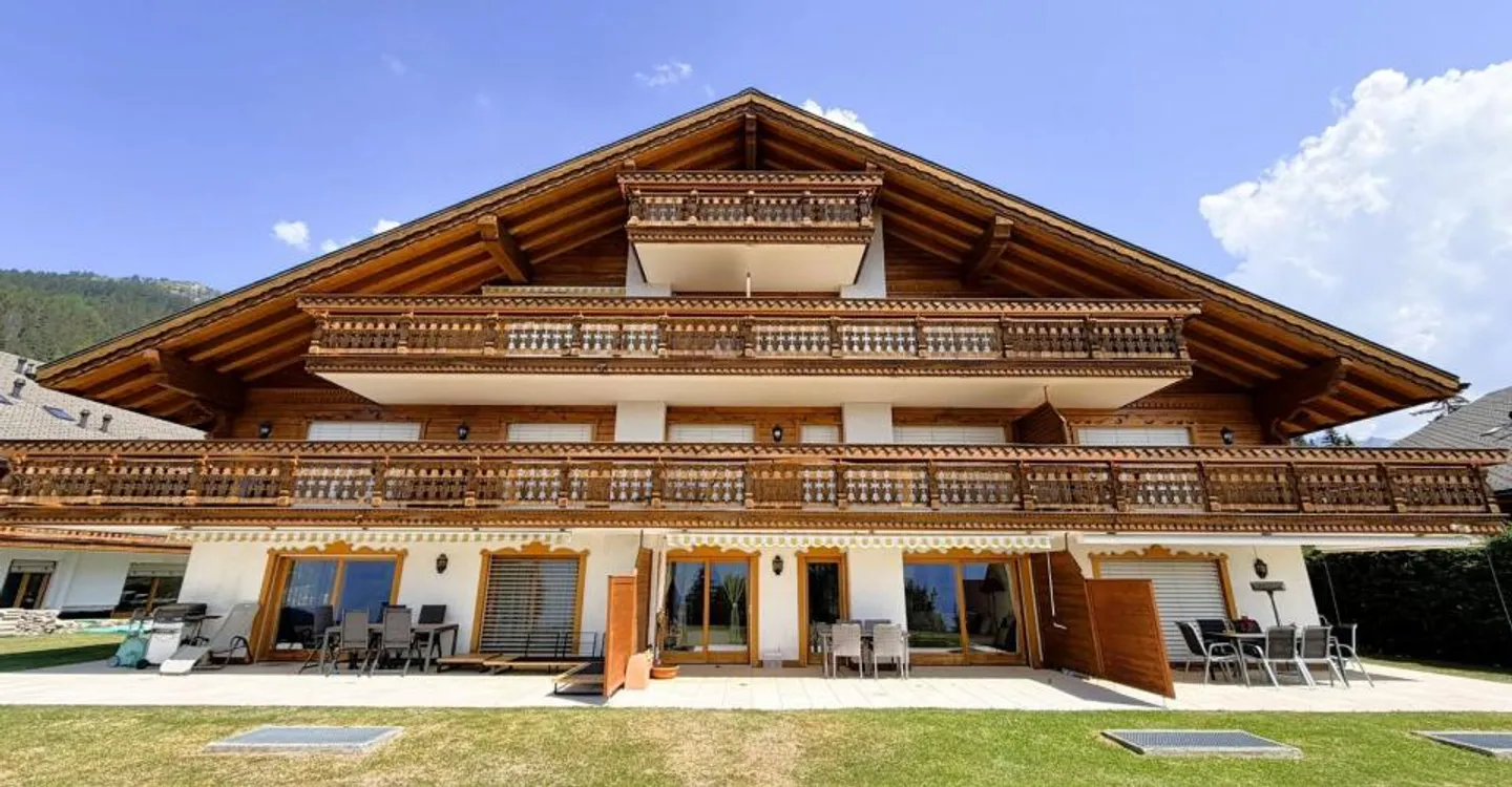 Magnifique appartement de 2.5 pièces - Spacieux et lumineux - Superbe terrasse - Vue exceptionnelle - Emplacement calme - Photo 16 sur 16