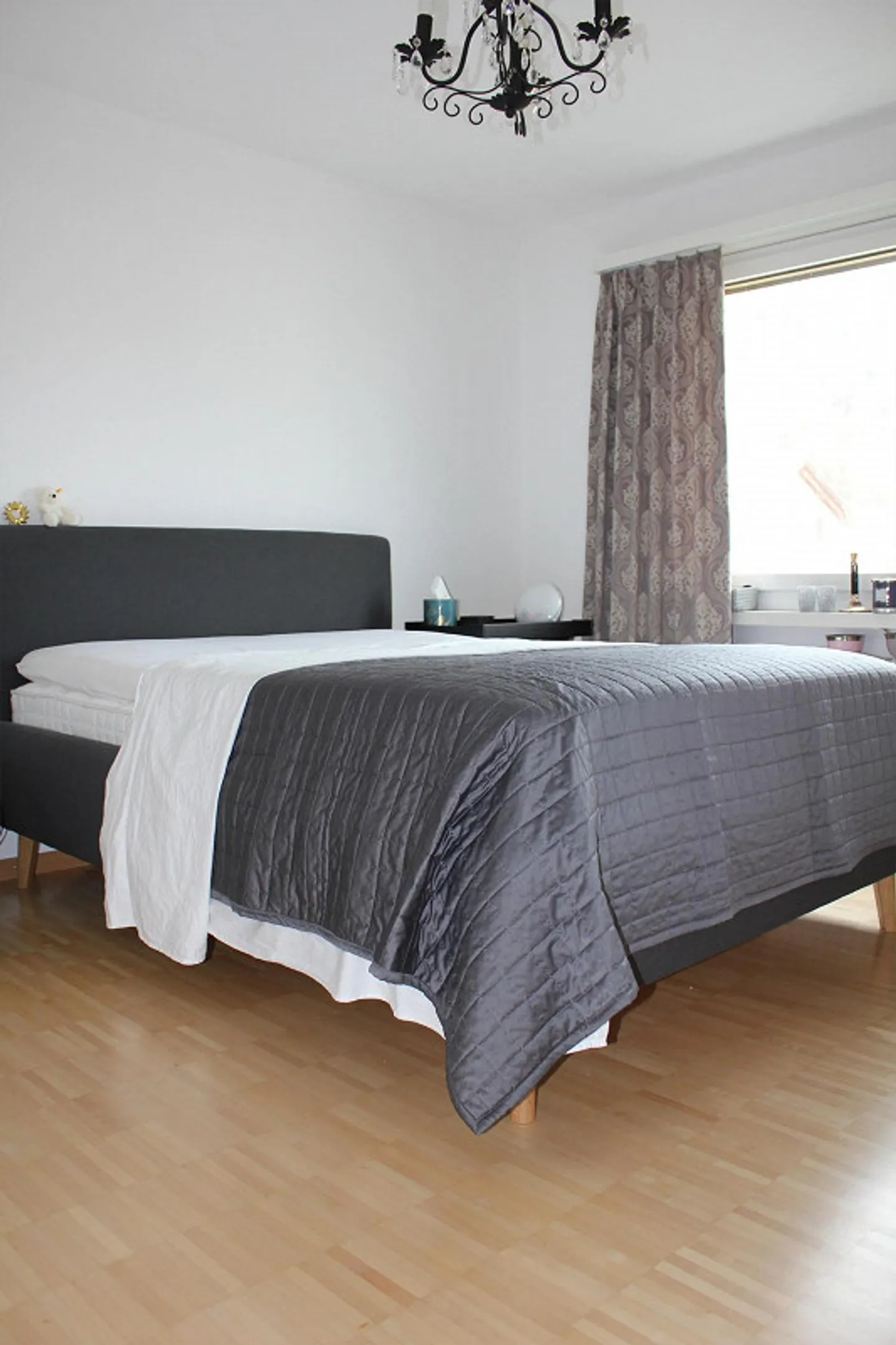 6 Room House/Bungalow in a Quiet Single-Family Home Neighborhood - Photo 13 of 17