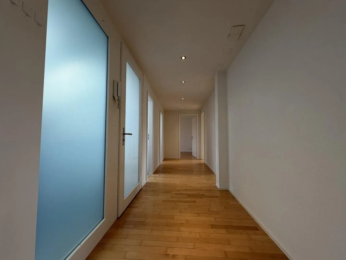 Modern apartment in Ostermundigen - Photo 2 of 10
