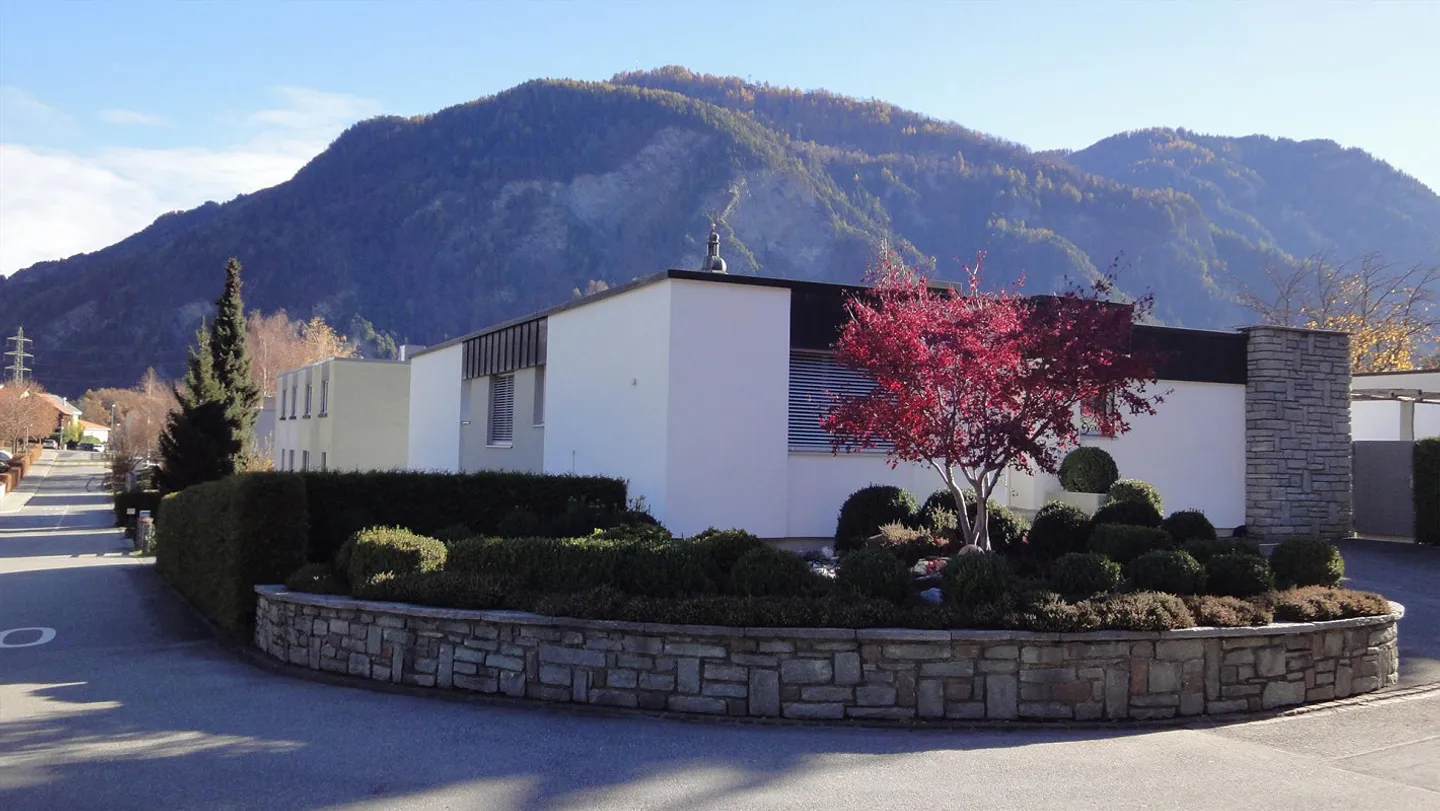 6 Room House/Bungalow in a Quiet Single-Family Home Neighborhood - Photo 17 of 17