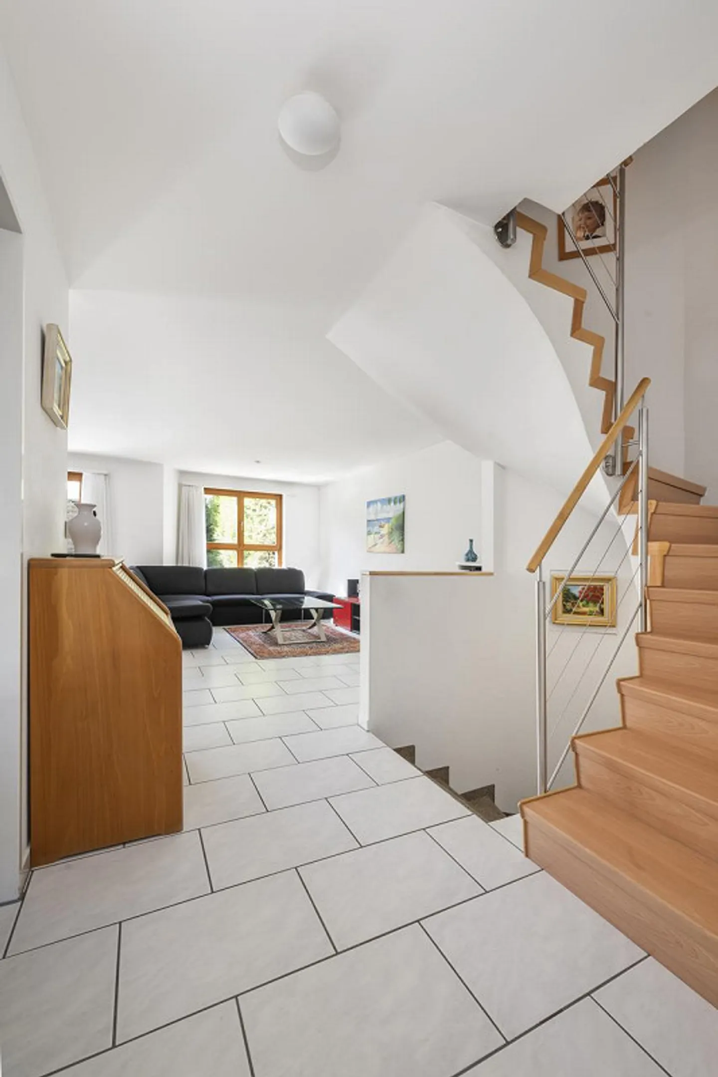Incantevole Casa Familiare Duplex - Foto 4 di 14