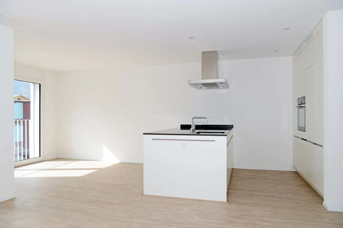 New building in garden settlement with lots of nature - Photo 2 of 8