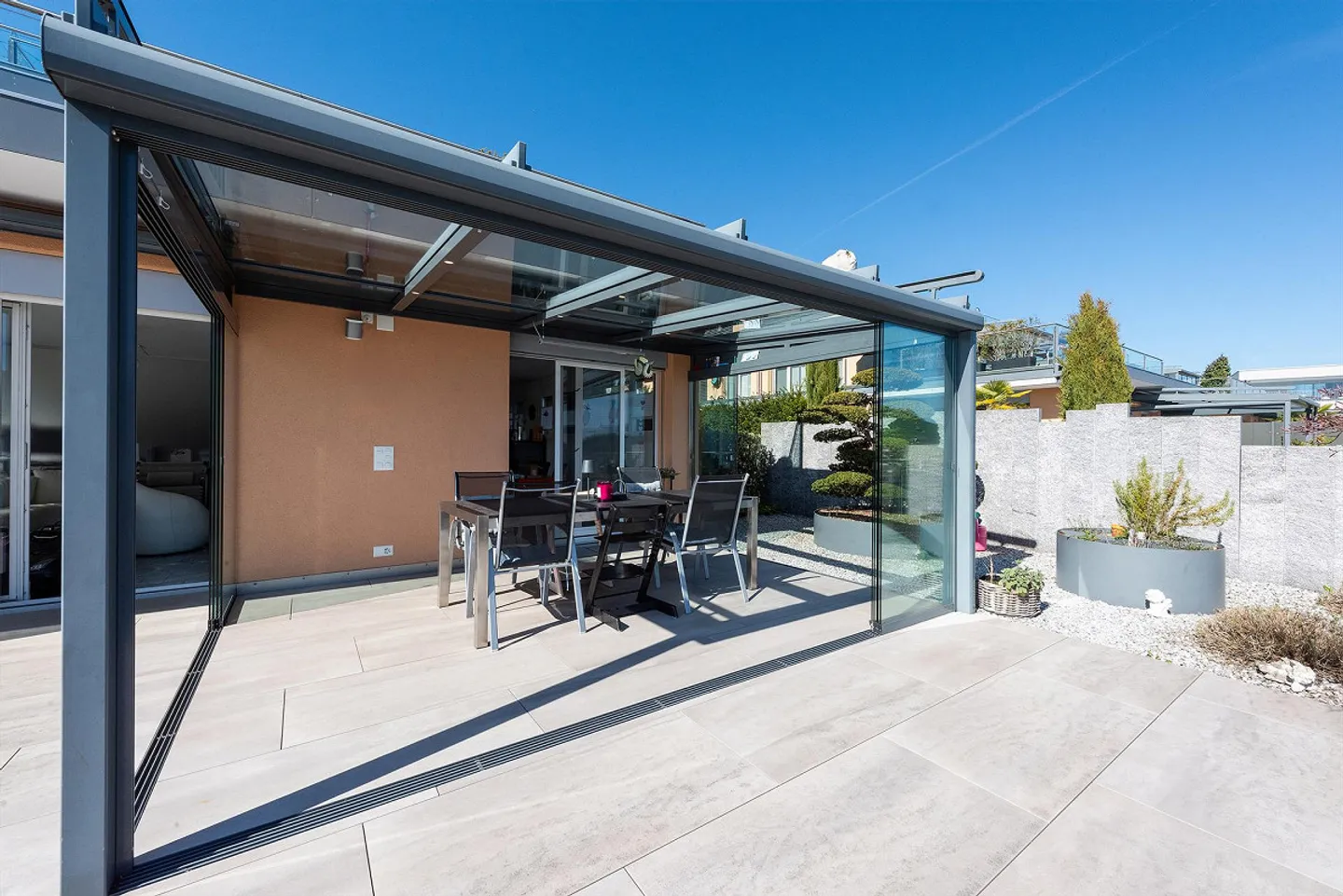 Appartement terrasse exclusif de 5,5 pièces avec vue imprenable sur le lac - Photo 4 sur 10