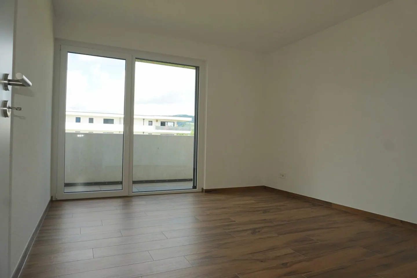 Appartamento con 4,5 stanze - Superficie netta di 105 m2 - Terrazza di 47 m2 - Orientamento nord-est - Foto 3 di 12