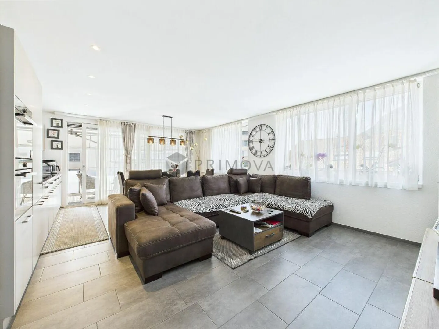 Living at the Foot of the Mountains - Photo 4 of 10