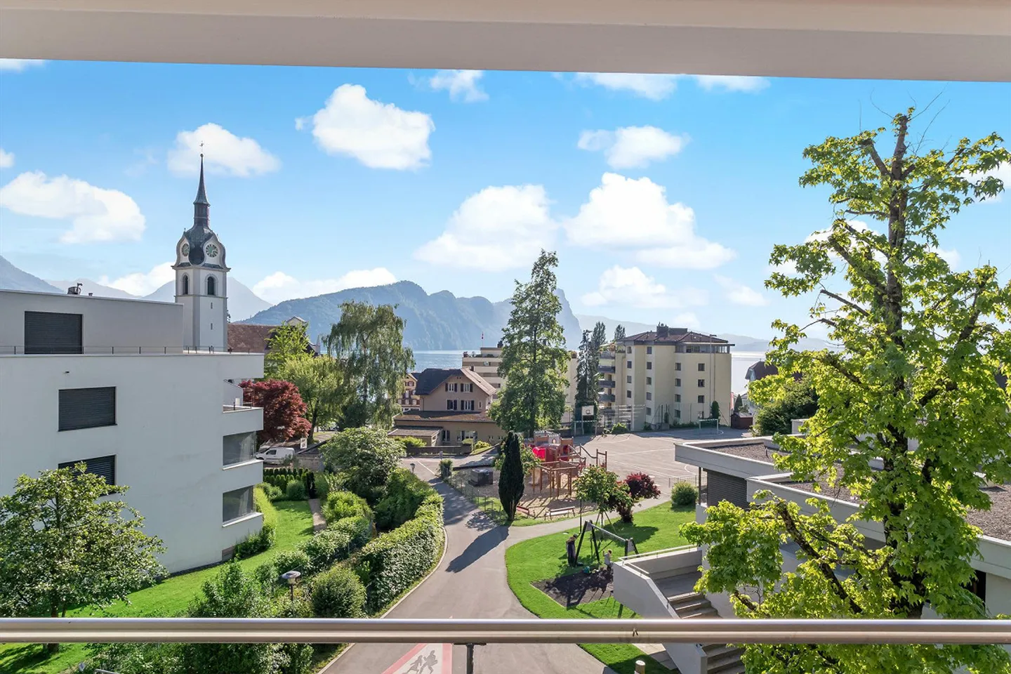 Vista panoramica impressionante e tanto spazio - Foto 3 di 13