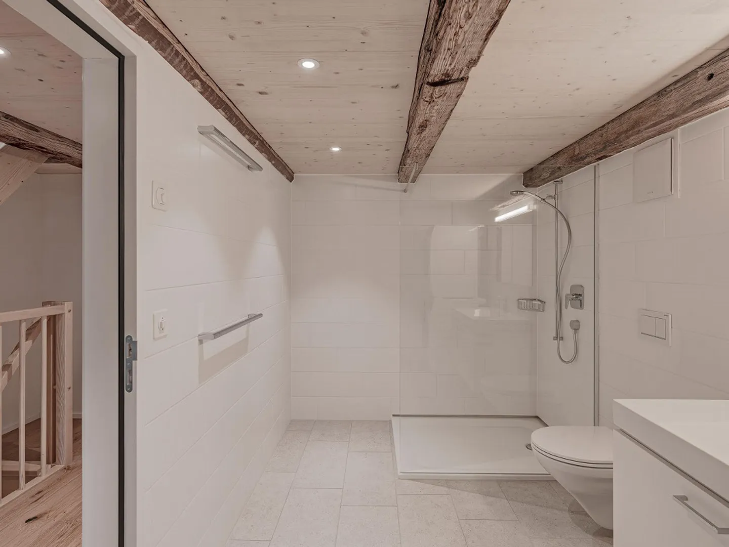 Vivre comme dans une maison en rangée - Photo 3 sur 9