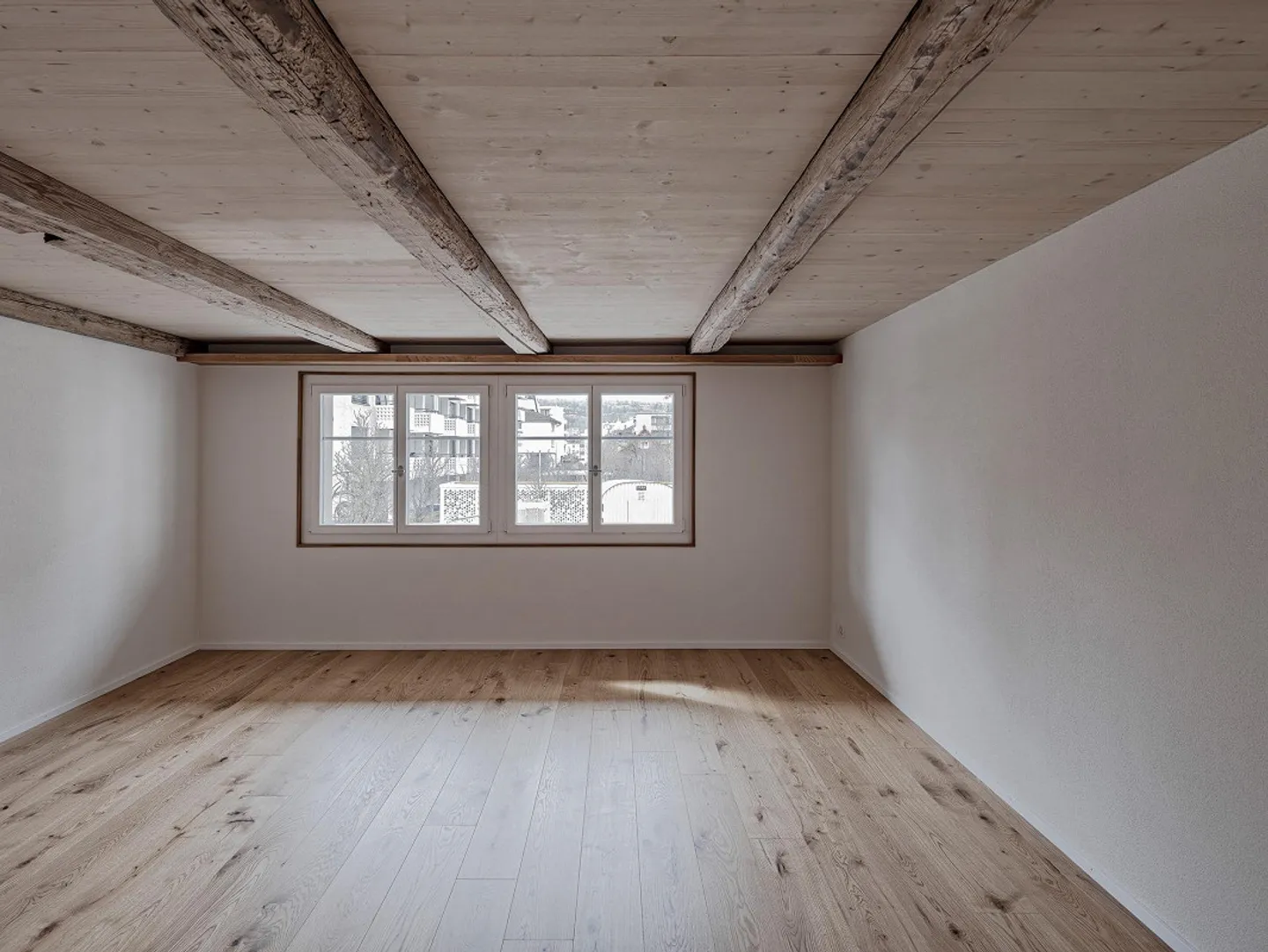 Vivre comme dans une maison en rangée - Photo 4 sur 9