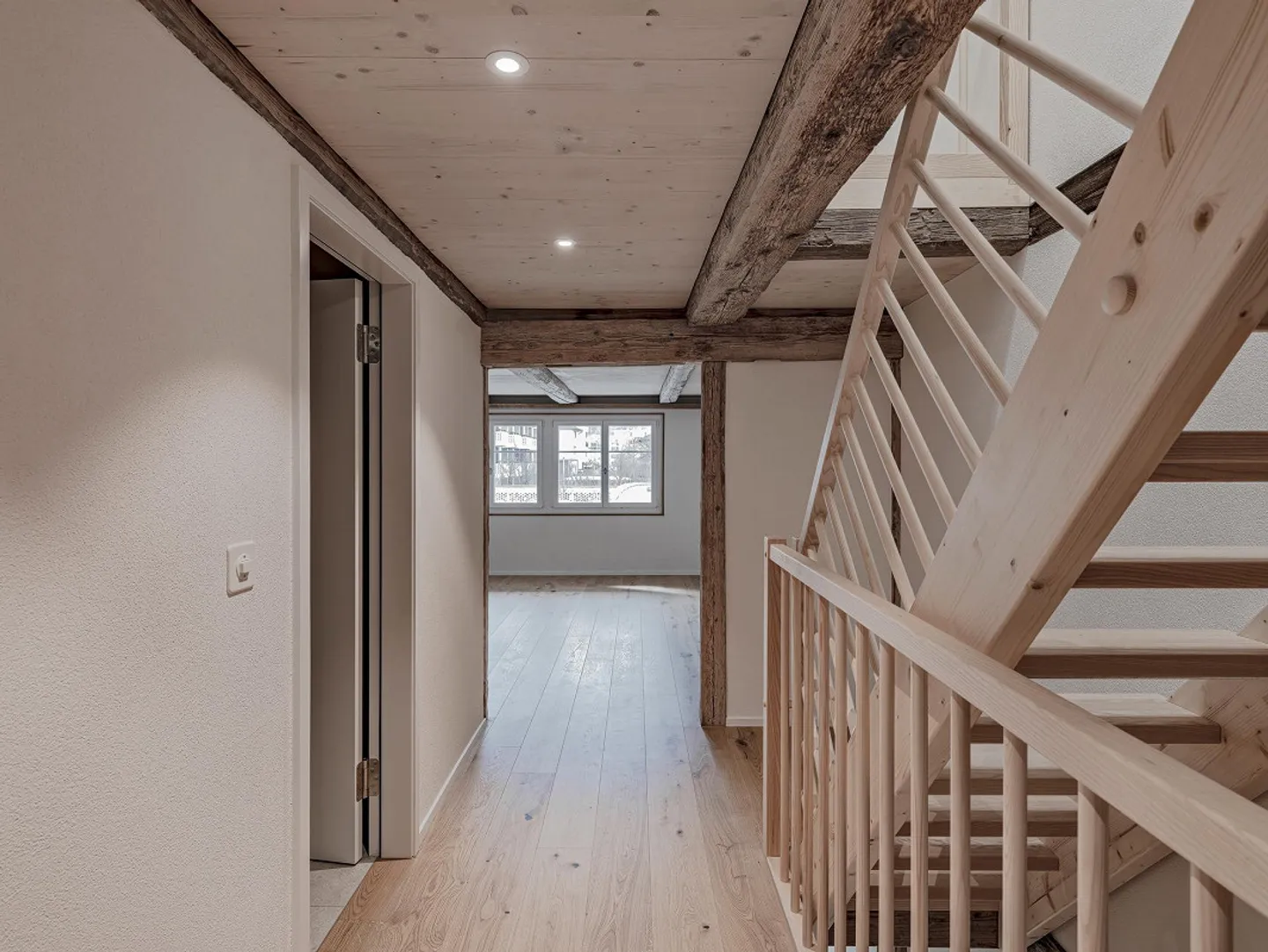 Vivre comme dans une maison en rangée - Photo 5 sur 9