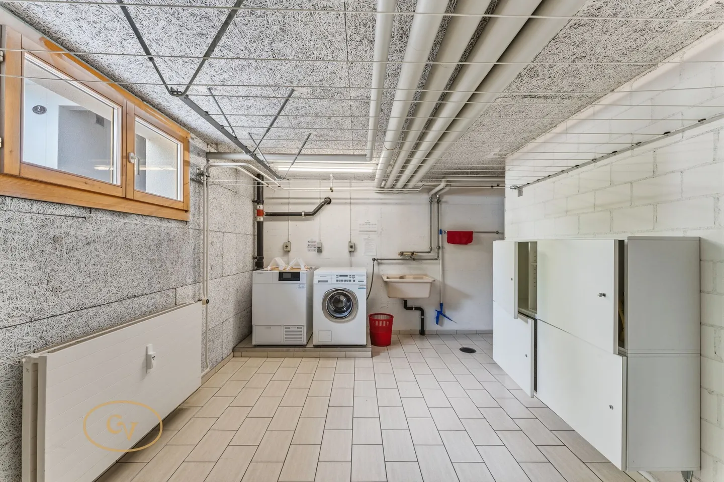Appartement en duplex ensoleillé avec charme au cœur de Sins - Photo 27 sur 33